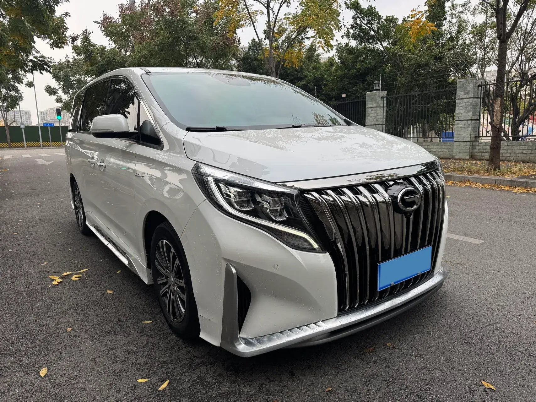 2021 GAC TRUMPCHI thumbnail 3