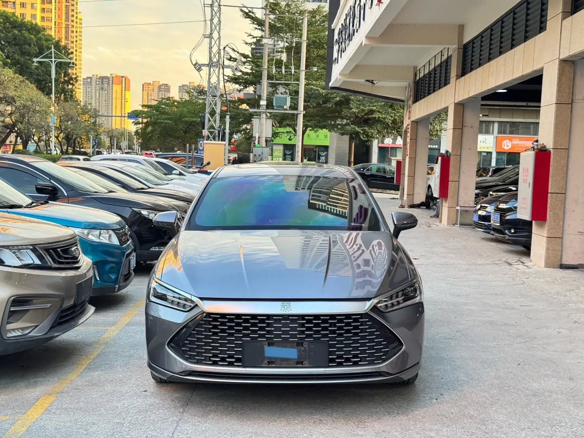 2021 BYD QIN thumbnail 2