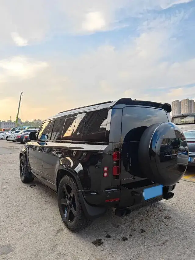 2019 LAND ROVER thumbnail 2