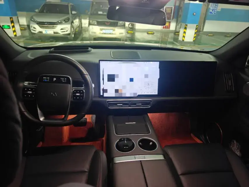 2024 LI L6 thumbnail 4