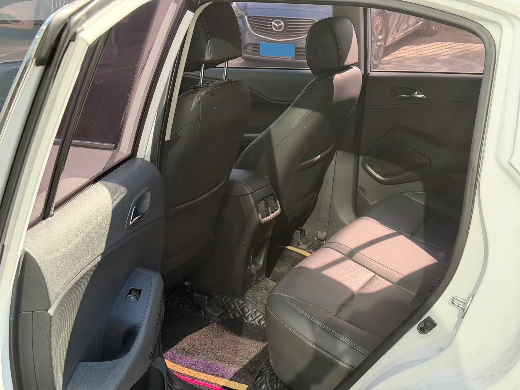 2021 HYUNDAI IX35 thumbnail 4