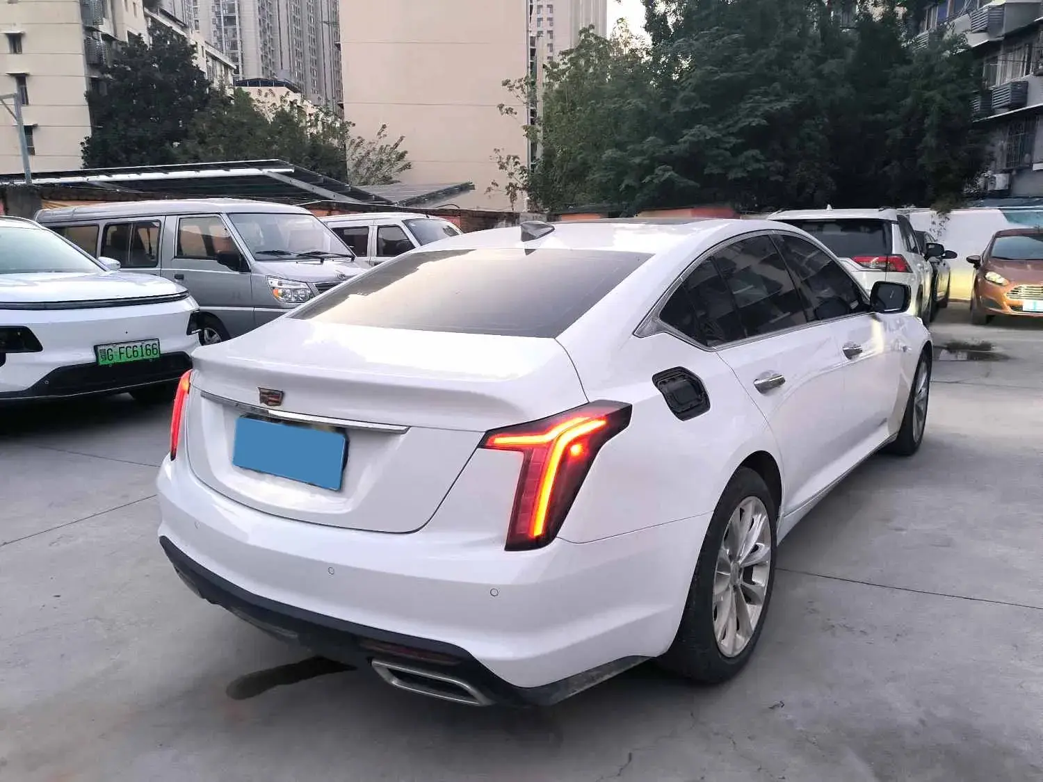 2023 CADILLAC CT5 thumbnail 4