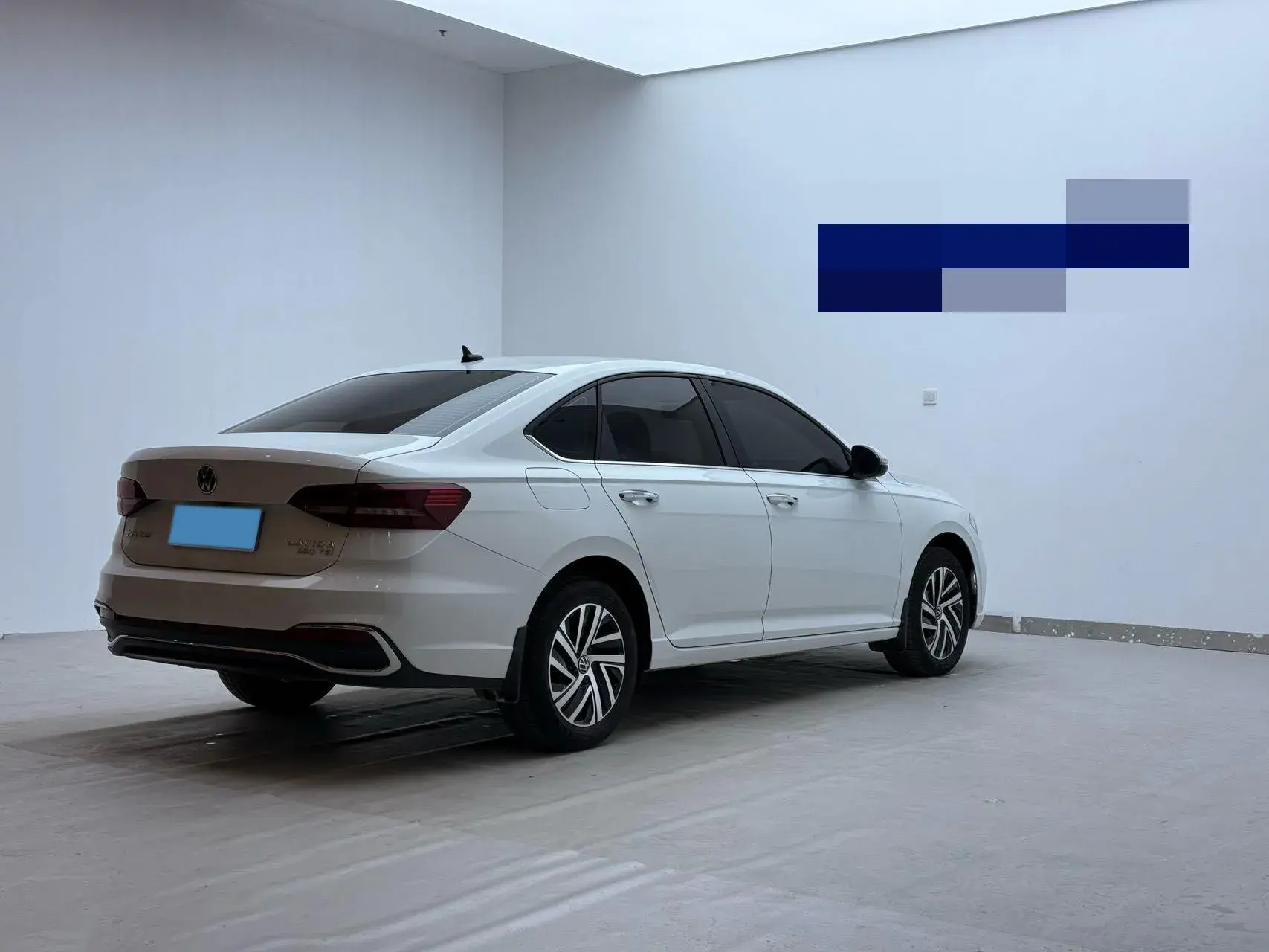 2023 VOLKSWAGEN LAVIDA thumbnail 4