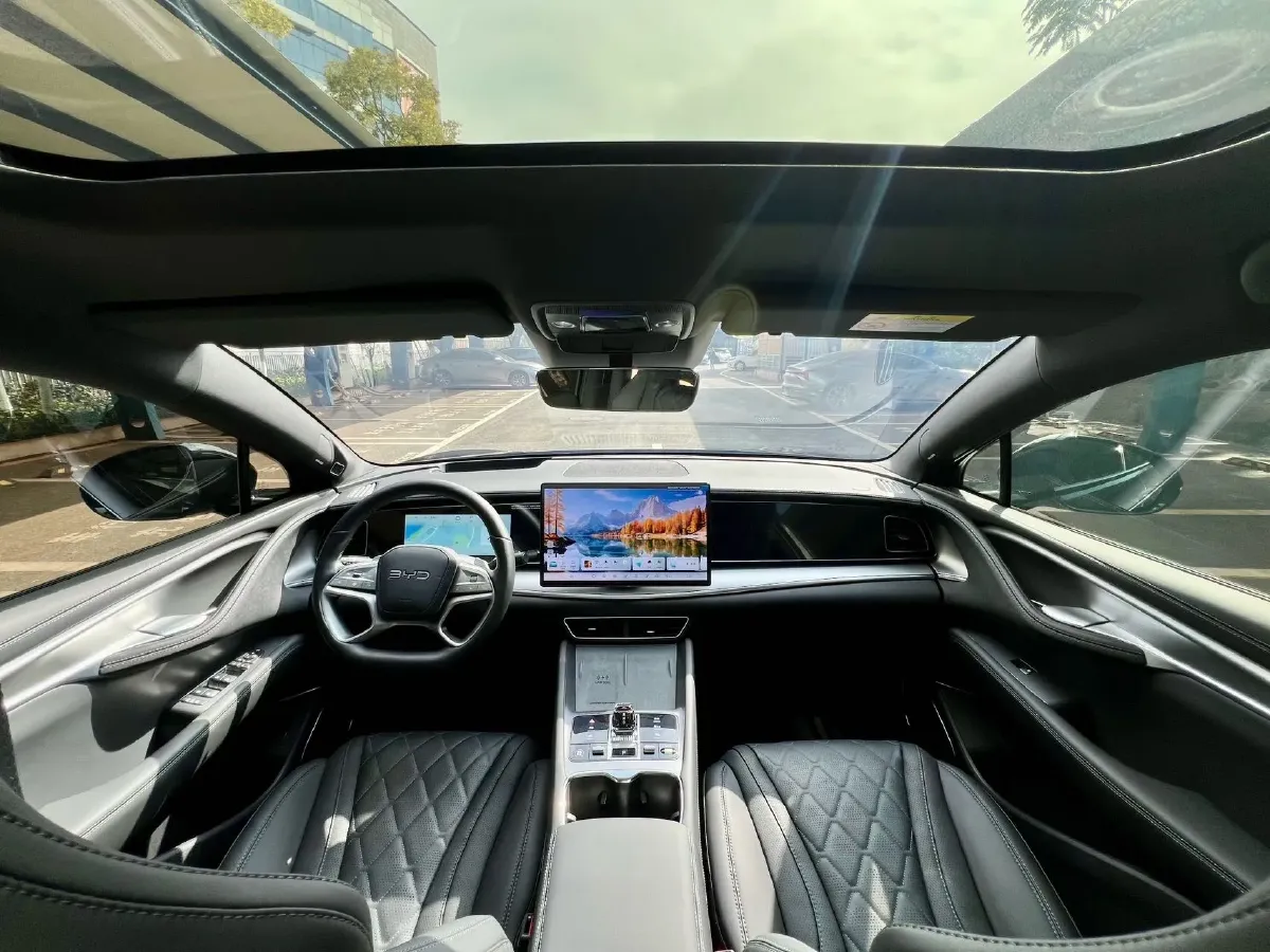 2025 BYD Sea Lion 07 BEV 80.64KWH,autocango,china used car exporter,china ev exporter,chinese used car exporter,chinese used ev exporter