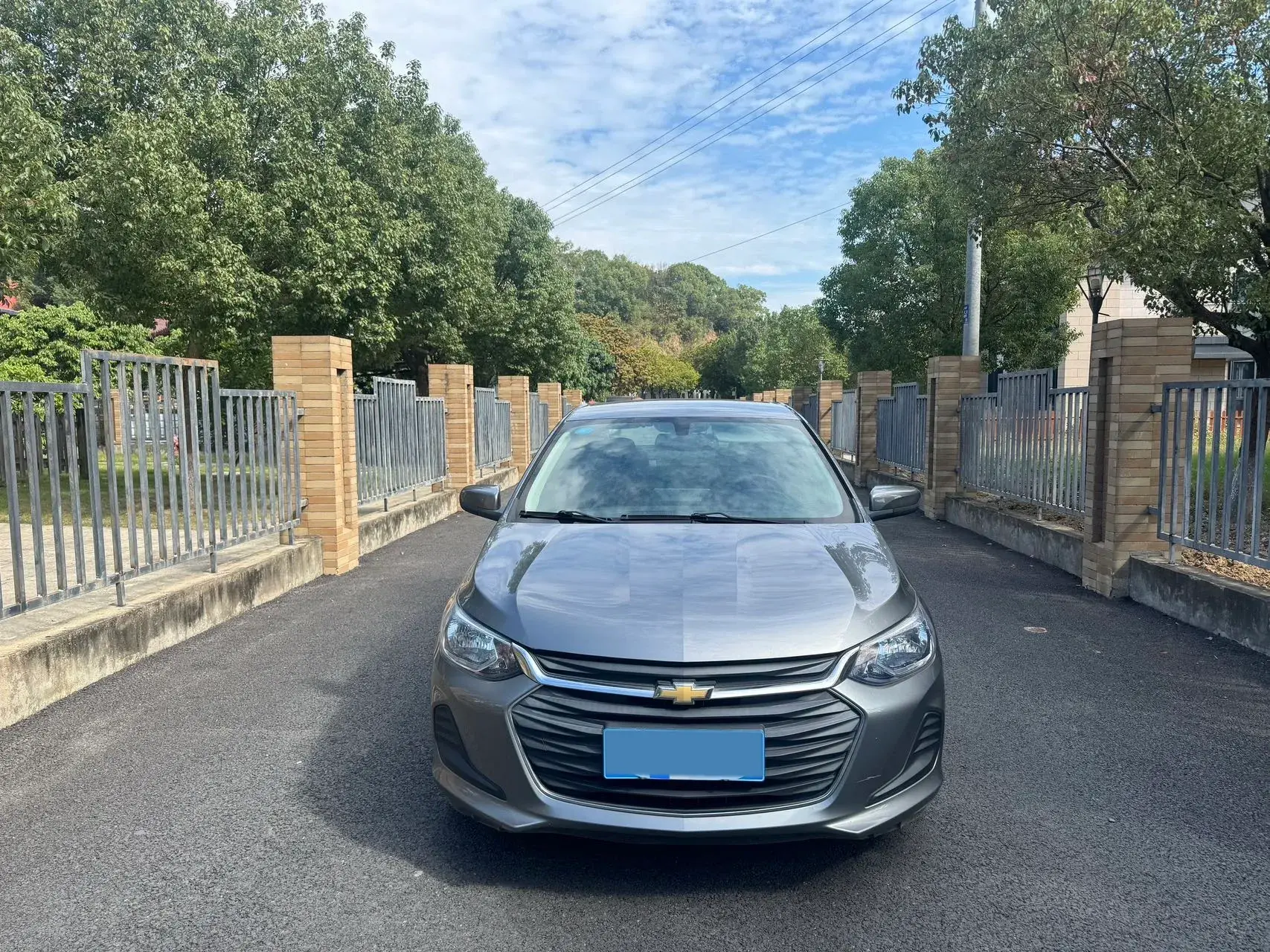 2020 CHEVROLET CAVALIER thumbnail 2