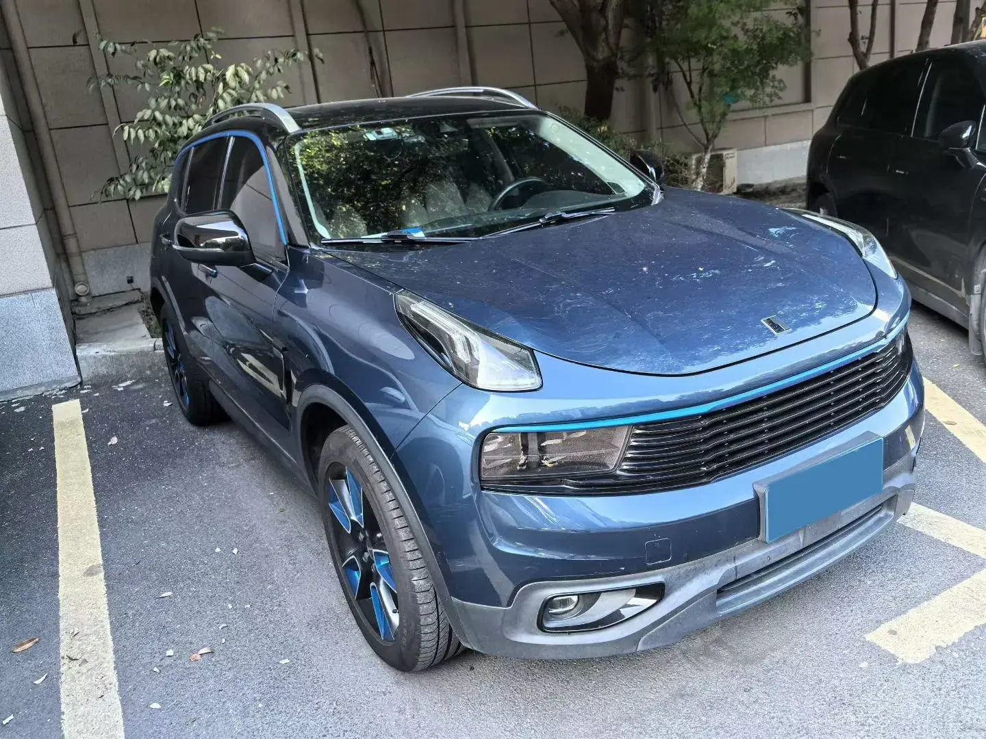 2018 LYNK&CO 01 thumbnail 2