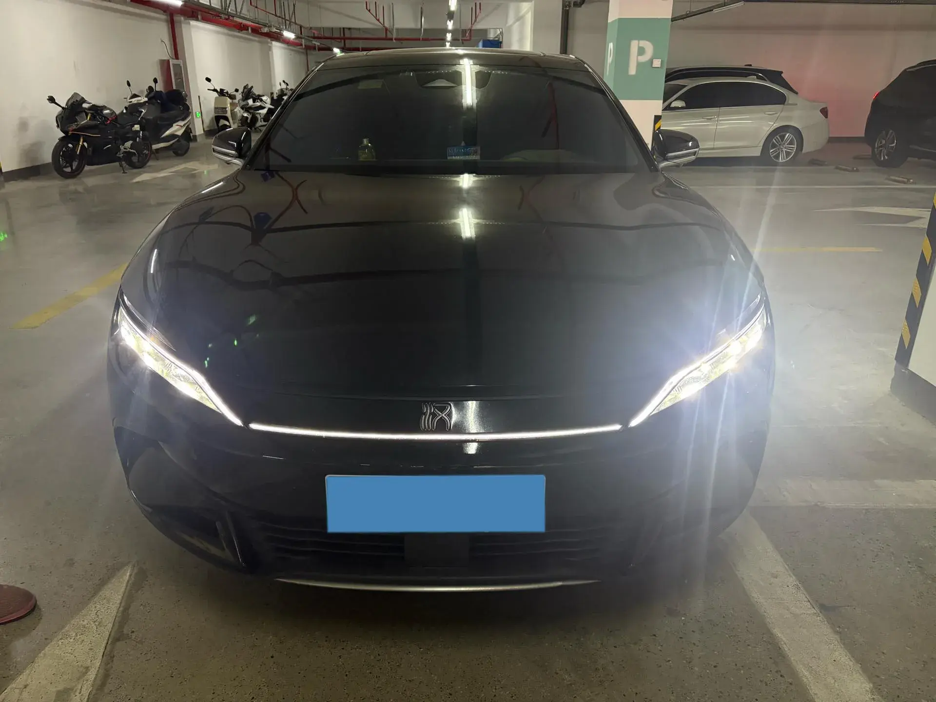 2023 BYD HAN thumbnail 2