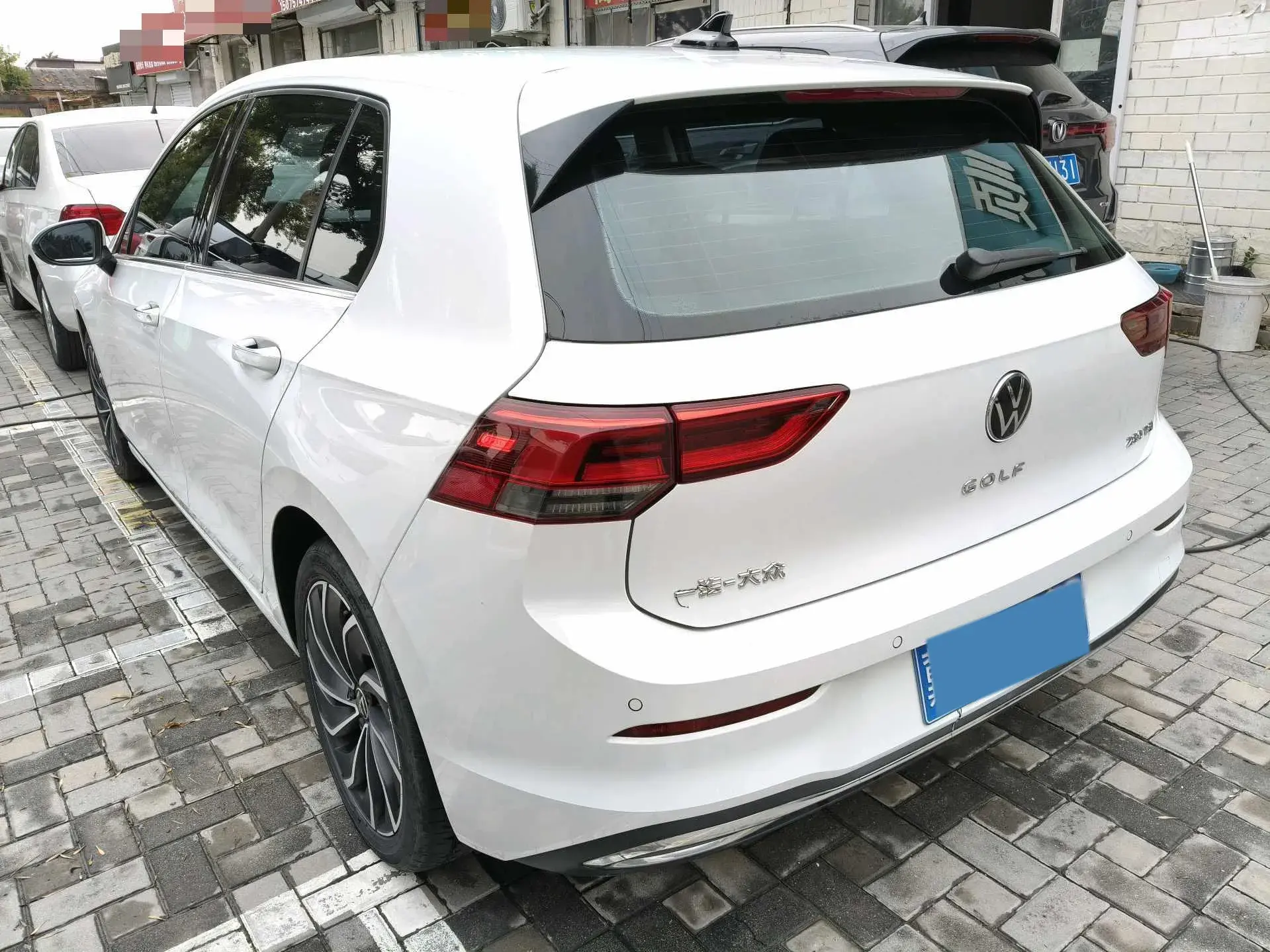 2021 VOLKSWAGEN GOLF thumbnail 4