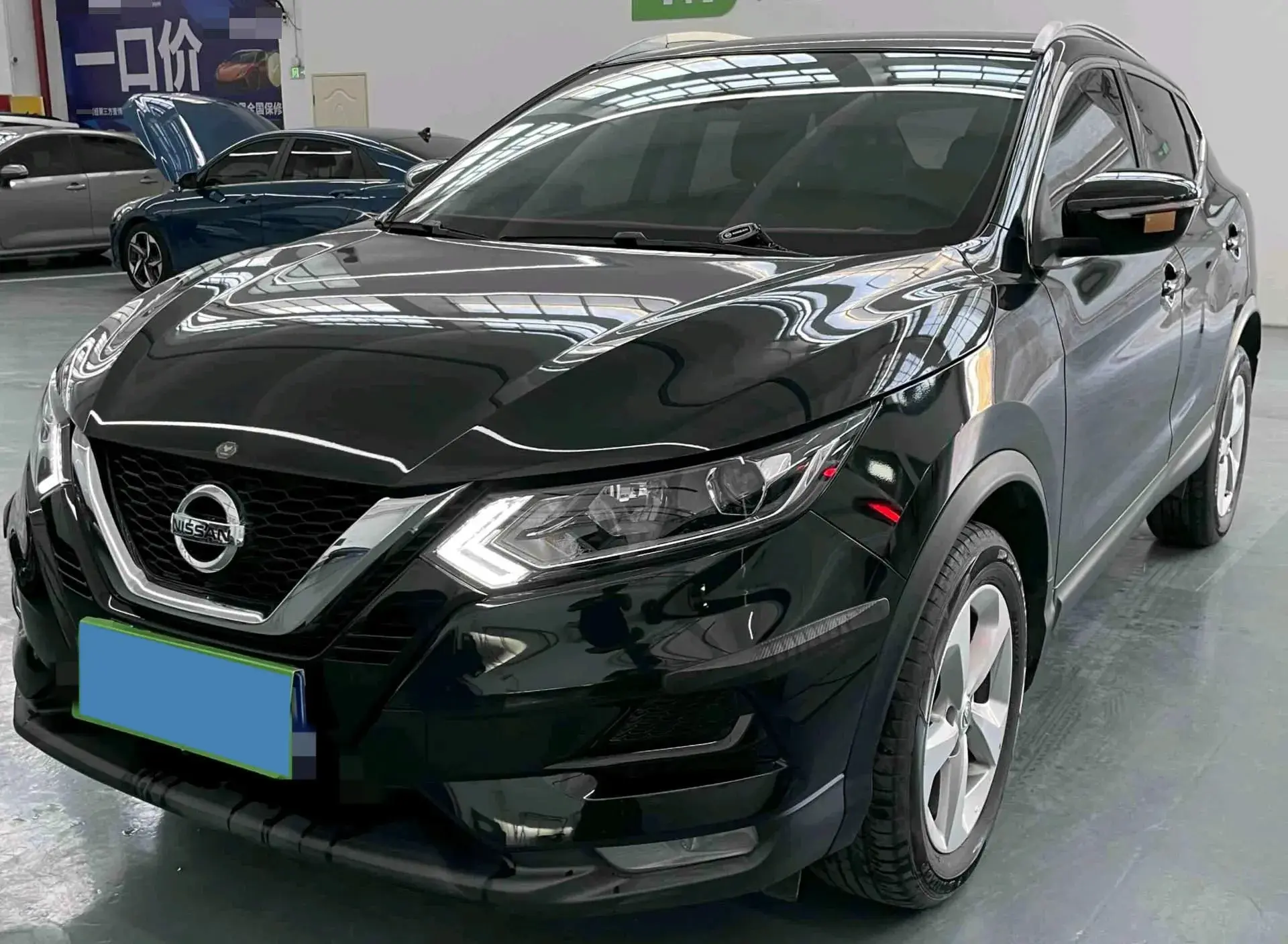 2022 NISSAN QASHQAI view 1