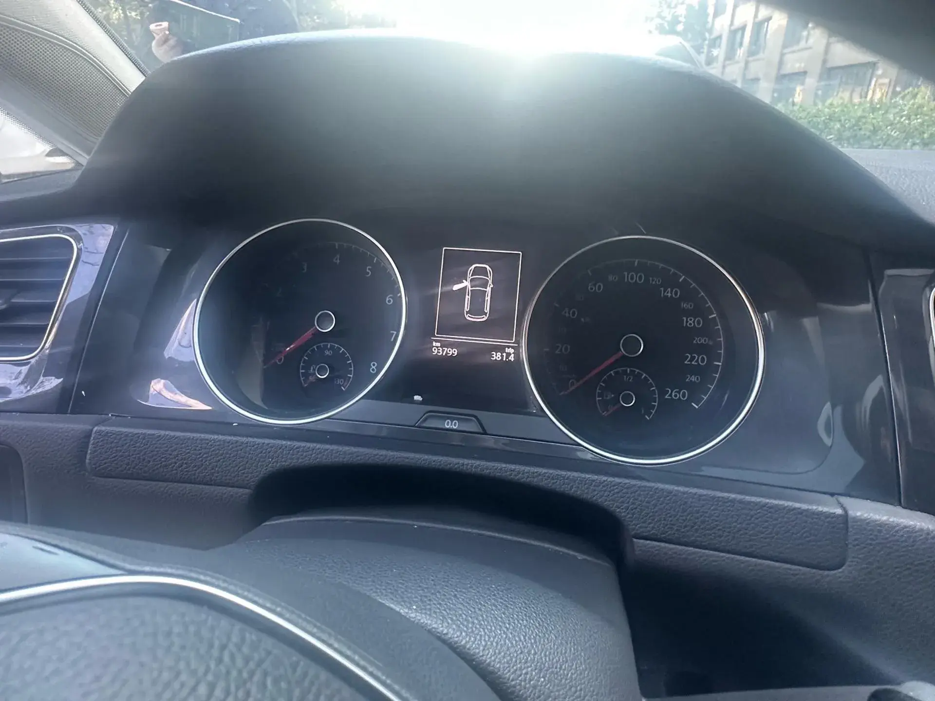 2018 VOLKSWAGEN GOLF thumbnail 4