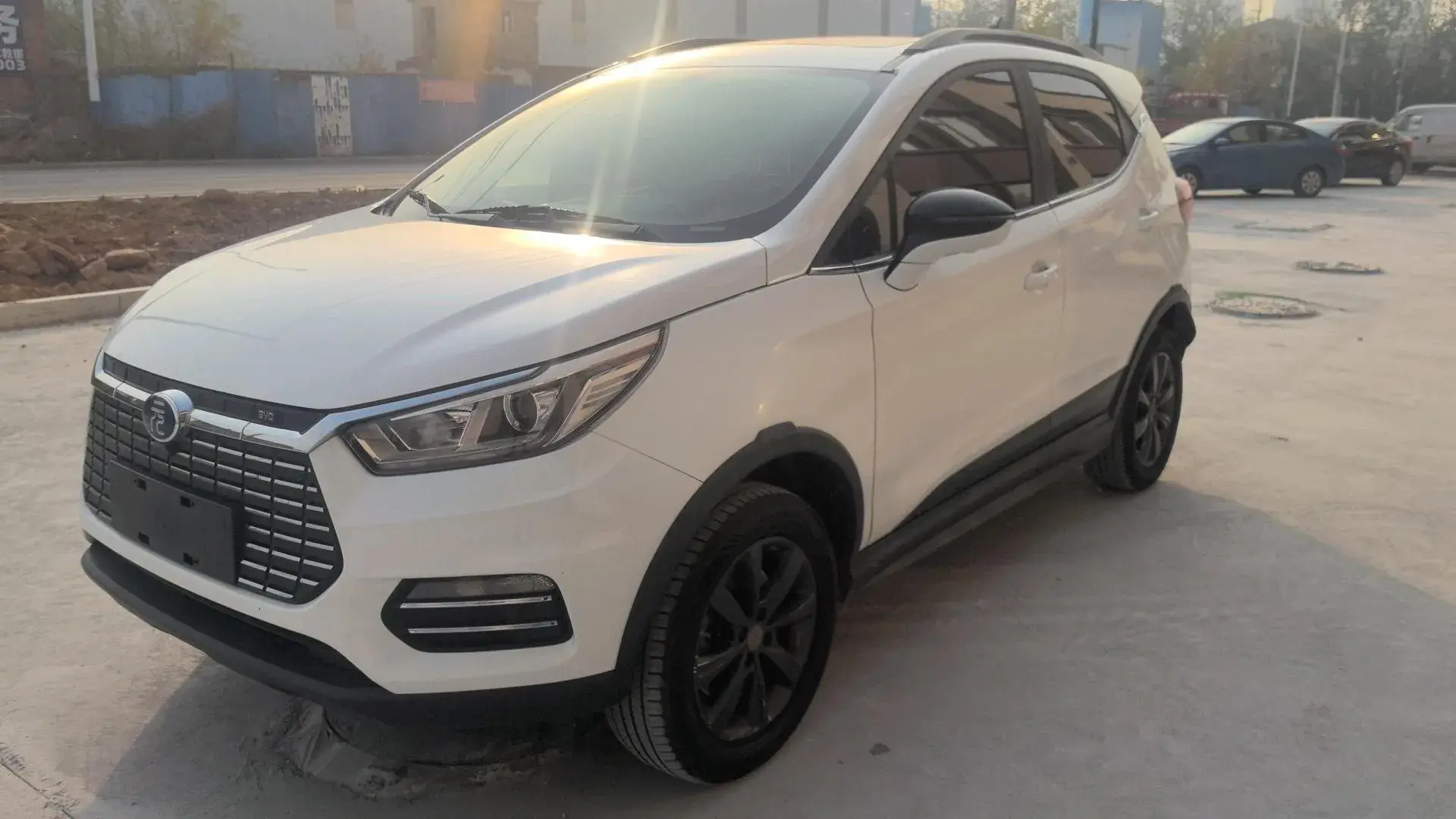 2019 BYD YUAN view 1