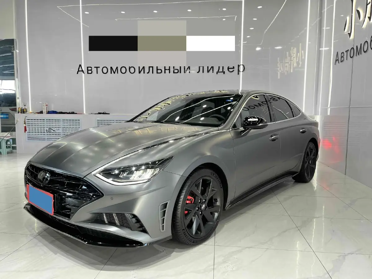 2022 Hyundai Sonata 2.0T 240HP L4 8AT