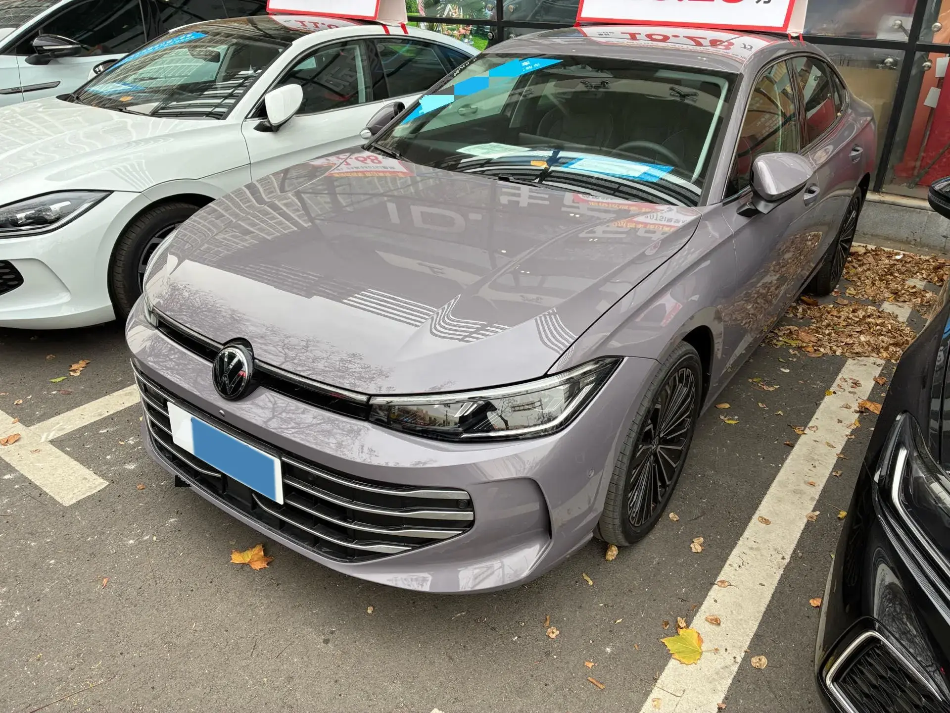 2025 VOLKSWAGEN PASSAT view 1