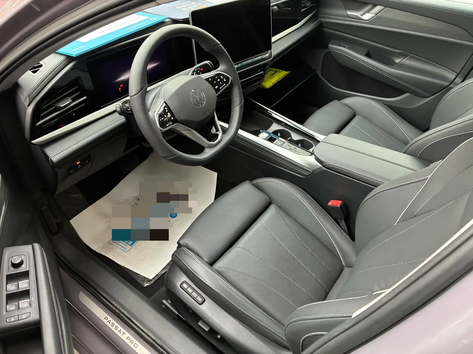 2025 VOLKSWAGEN PASSAT thumbnail 2