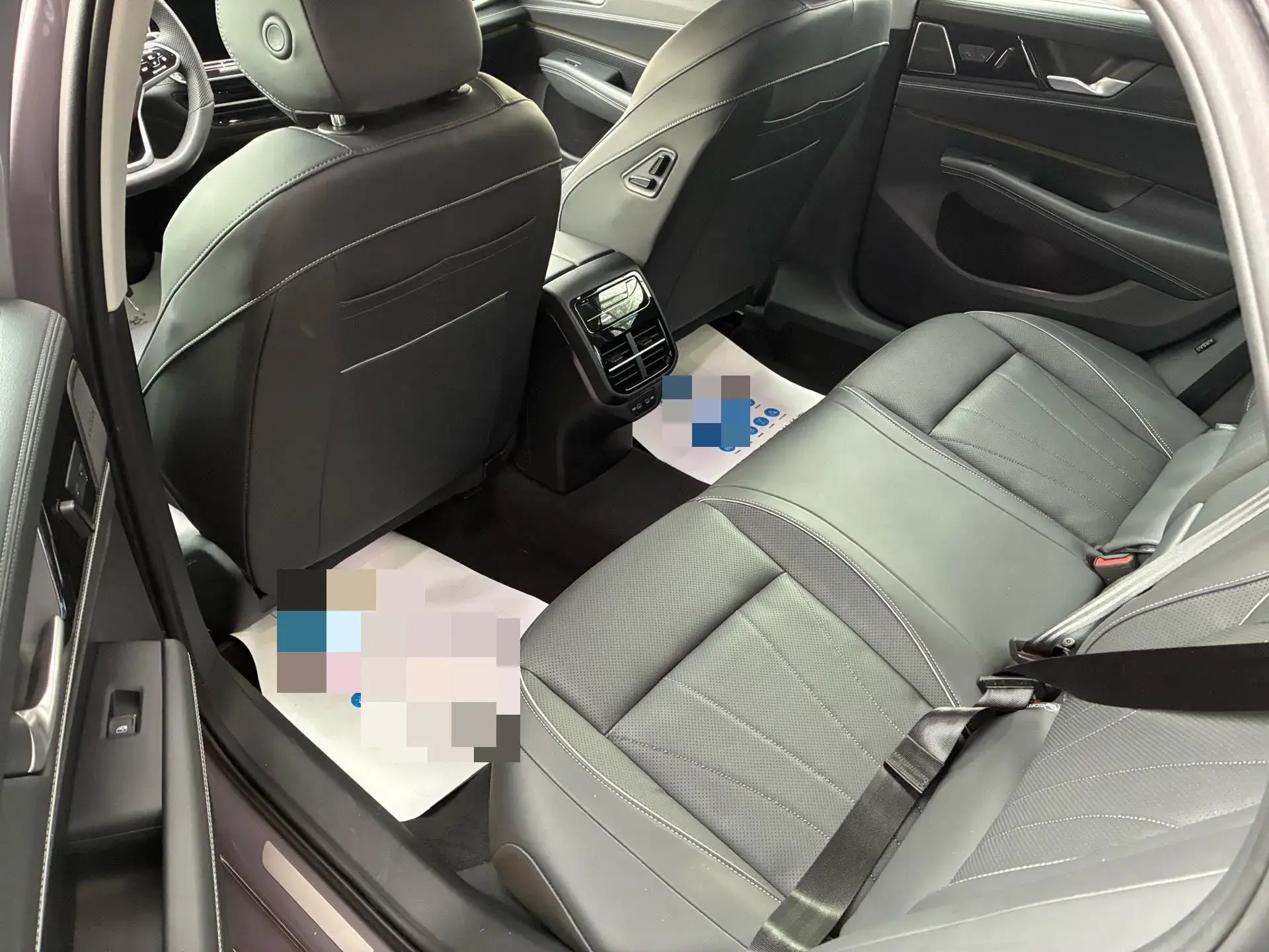 2025 VOLKSWAGEN PASSAT thumbnail 3