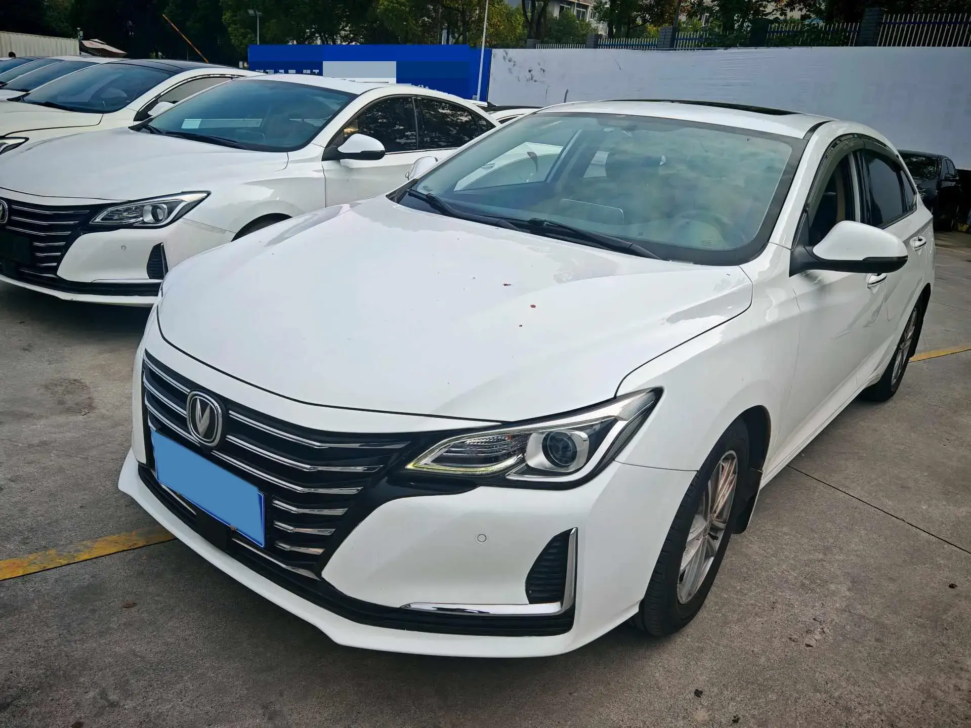 2020 CHANGAN RAETON view 1