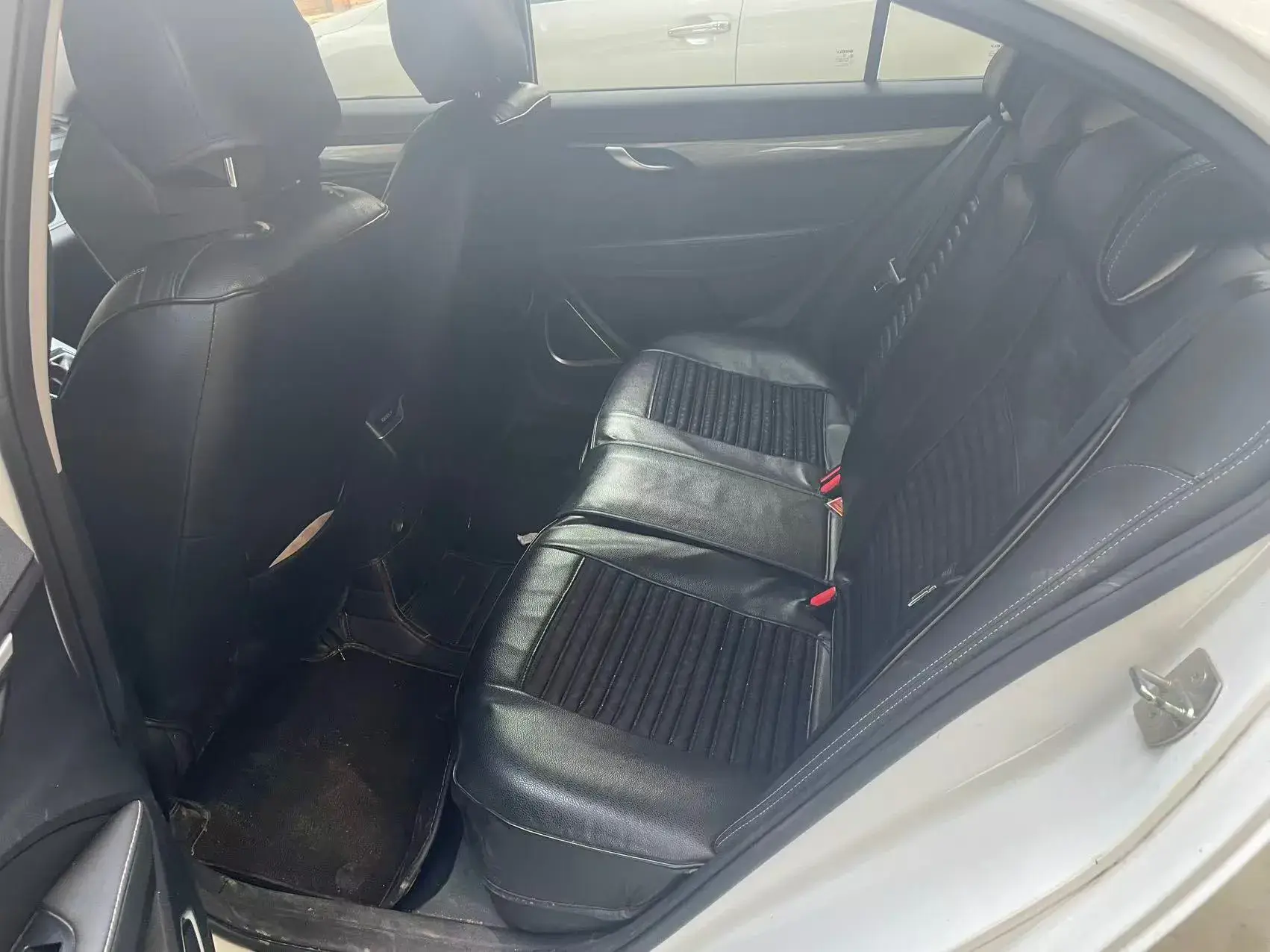 2020 GEELY EMGRAND thumbnail 2