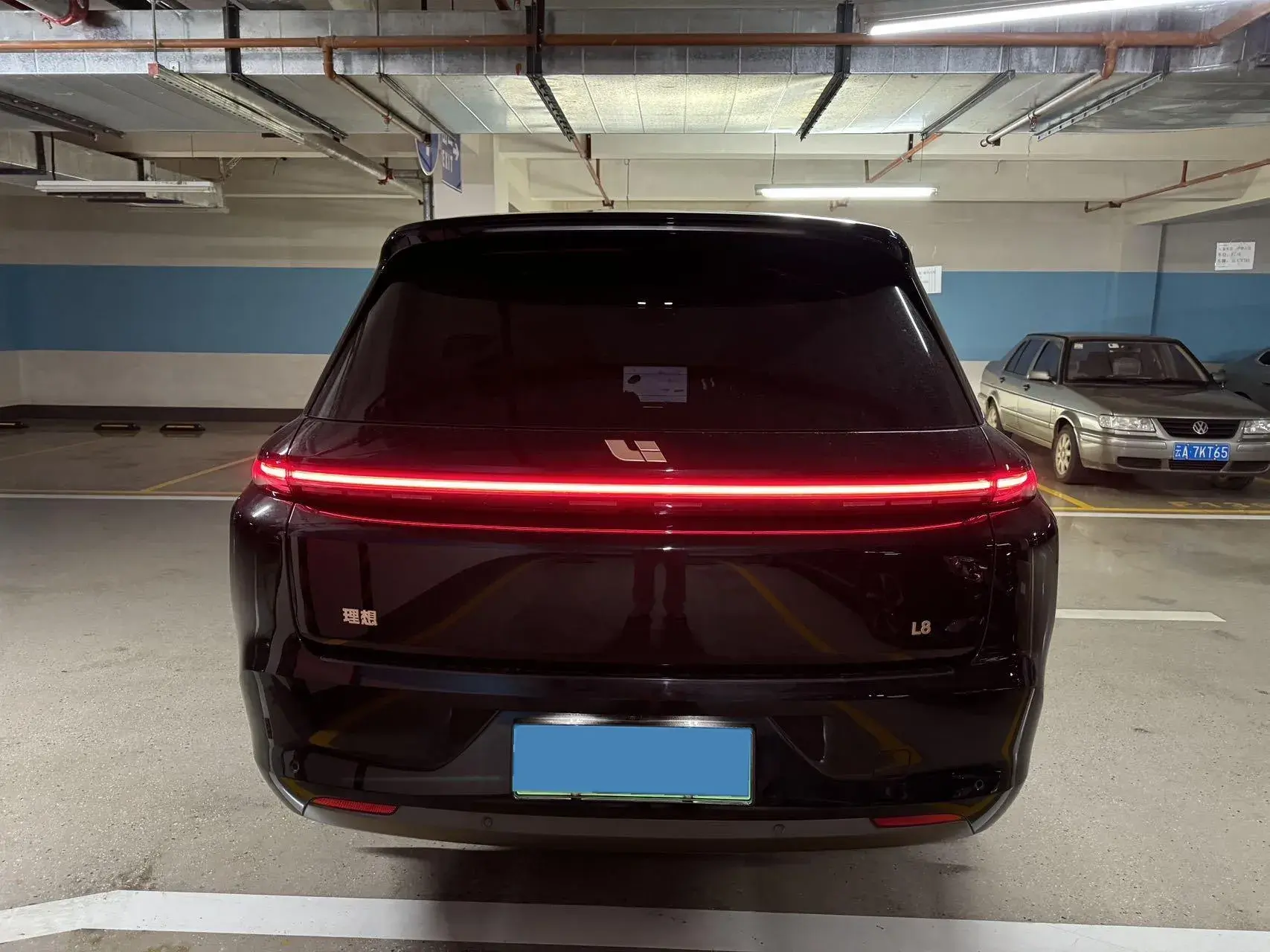 2023 LI L8 thumbnail 4