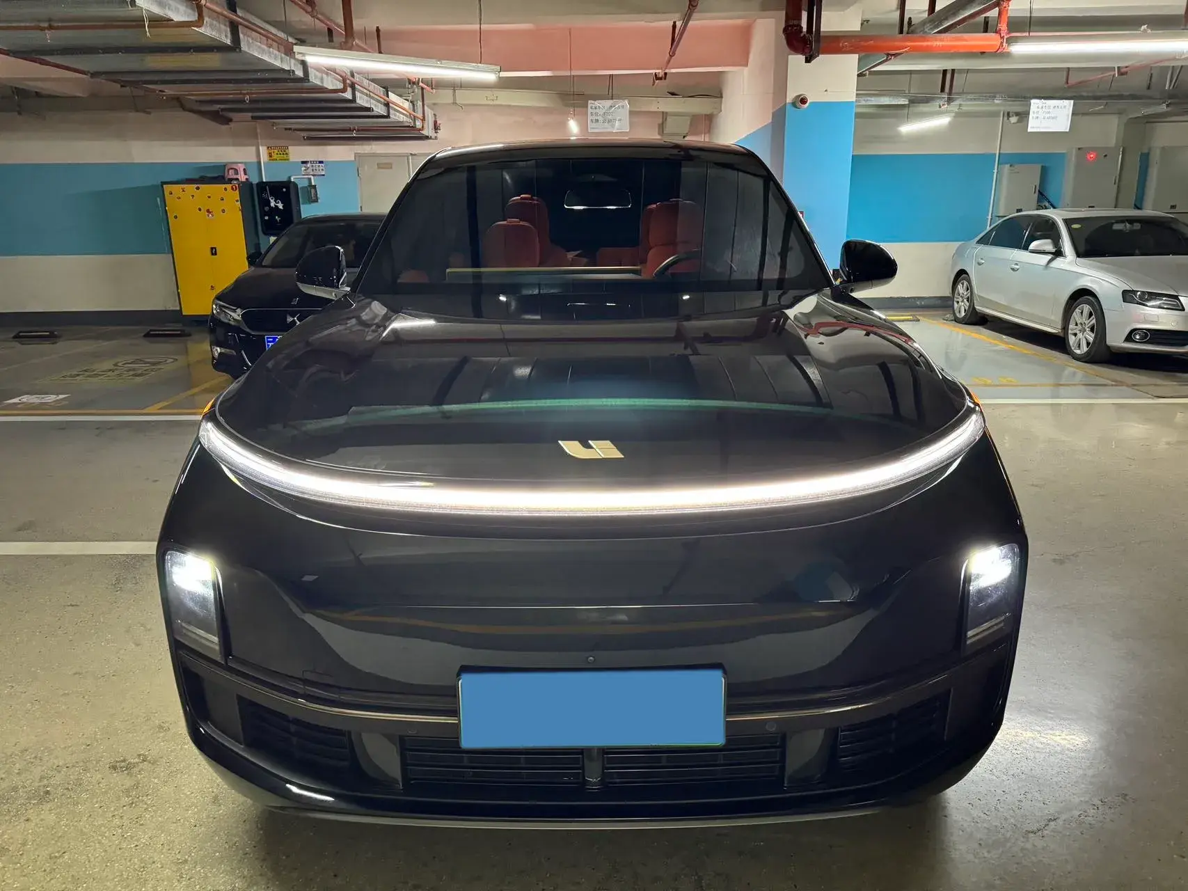 2023 LI L8 thumbnail 2