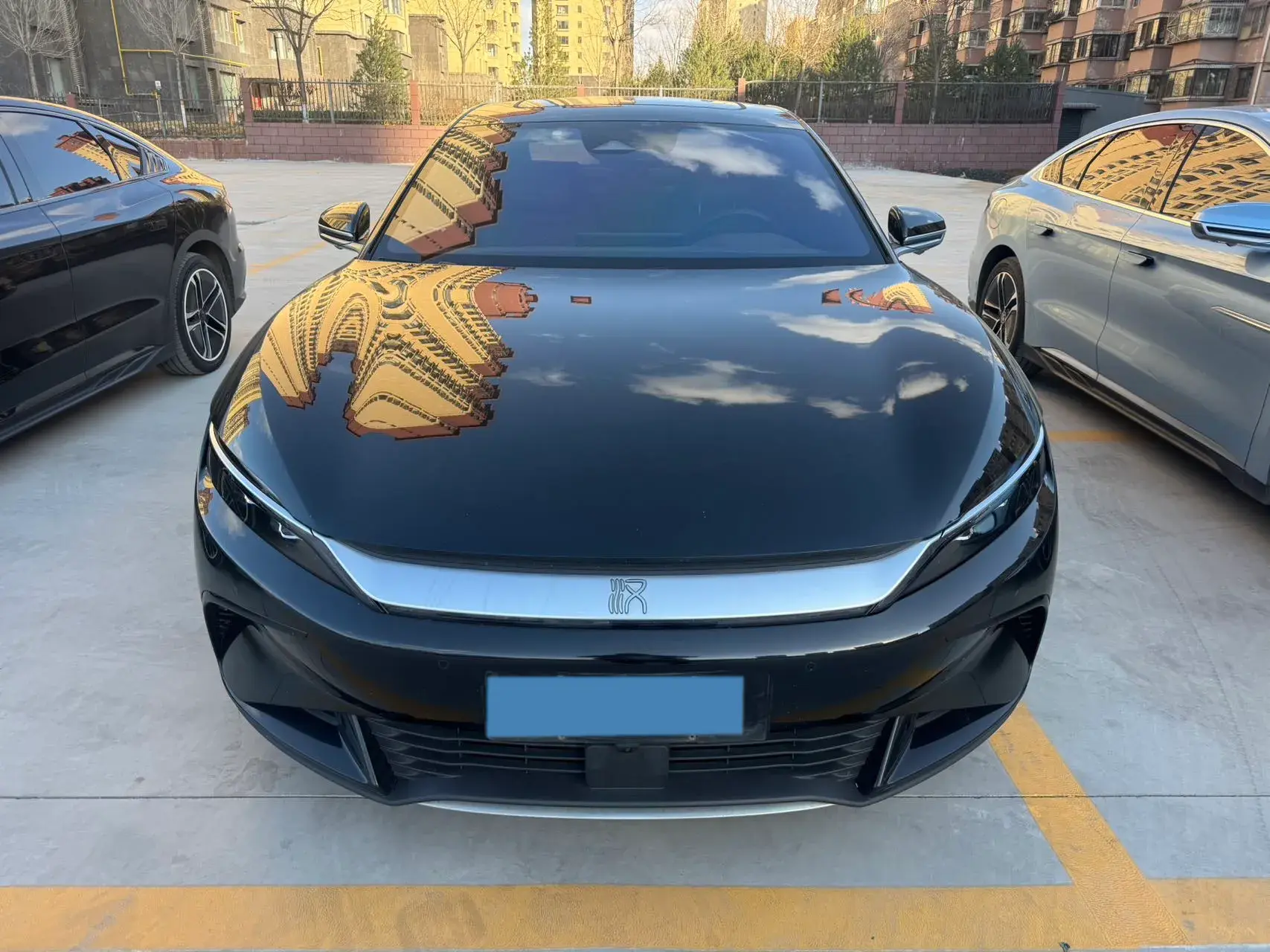 2023 BYD HAN thumbnail 2