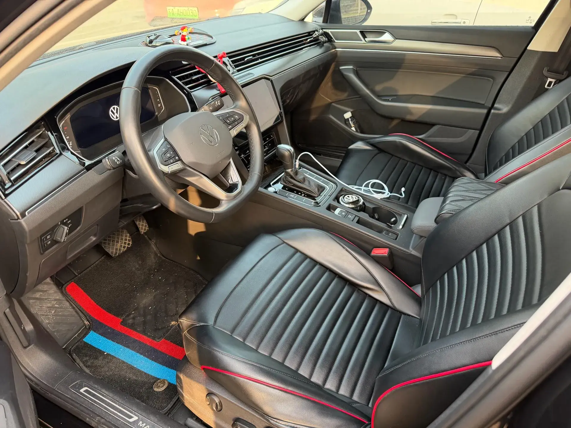 2021 VOLKSWAGEN MAGOTAN thumbnail 3