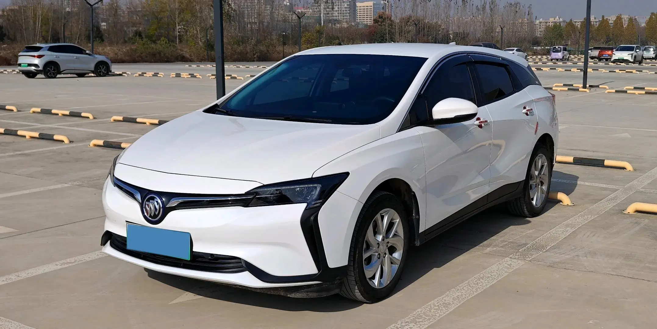 2024 BUICK VELITE view 1