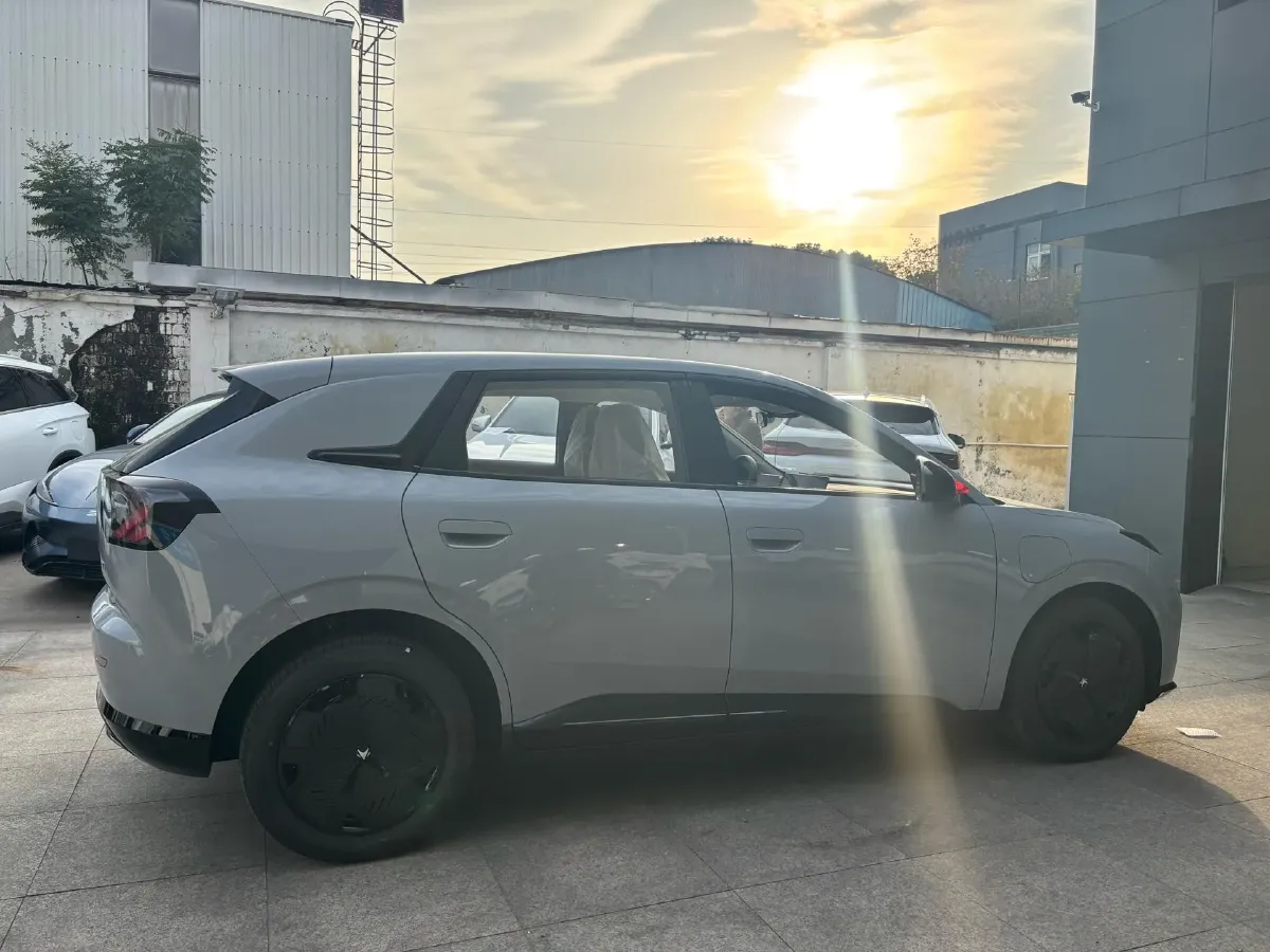 2025 ARCFOX T1 BEV,autocango,china used car exporter,china ev exporter,chinese used car exporter,chinese used ev exporter
