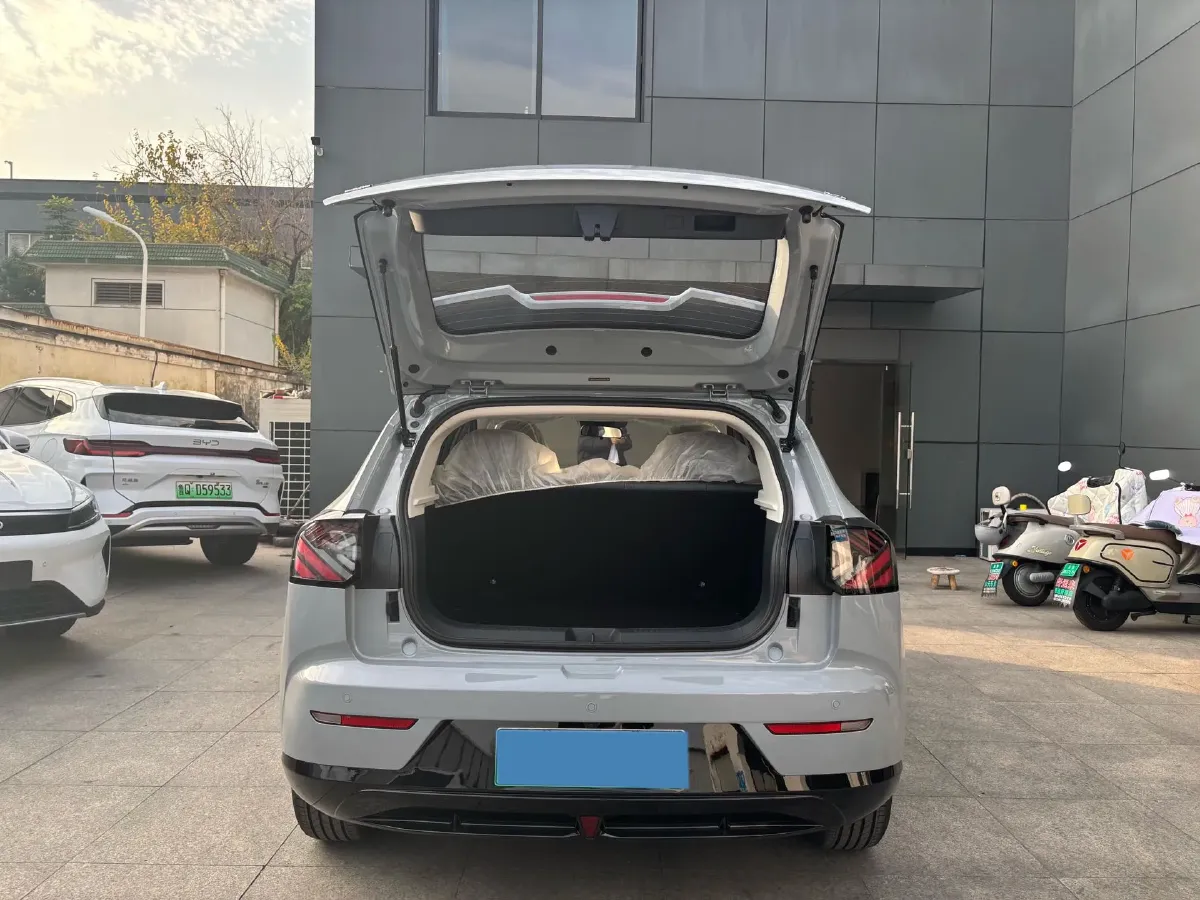 2025 ARCFOX T1 BEV,autocango,china used car exporter,china ev exporter,chinese used car exporter,chinese used ev exporter