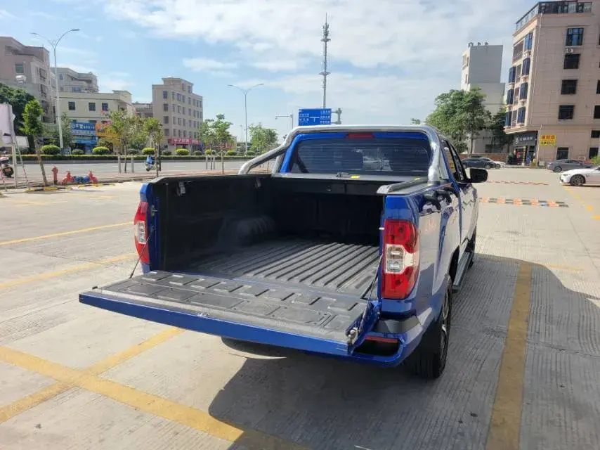 2021 MAXUS T70 thumbnail 3