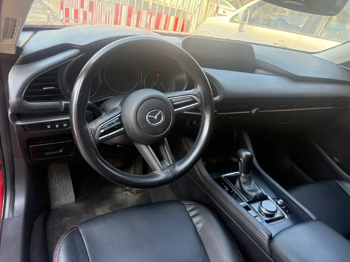 2020 Mazda 3 Axela 1.5L 117HP L4 6AT,autocango,china used car exporter,china ev exporter,chinese used car exporter,chinese used ev exporter