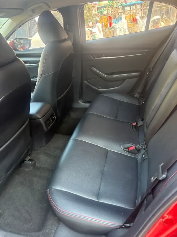 2020 Mazda 3 Axela 1.5L 117HP L4 6AT,autocango,china used car exporter,china ev exporter,chinese used car exporter,chinese used ev exporter