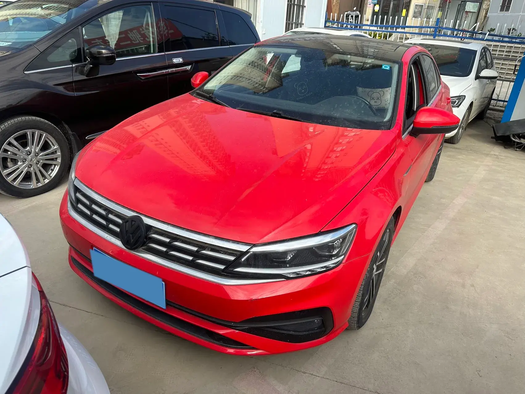 2021 VOLKSWAGEN LAMANDO view 1