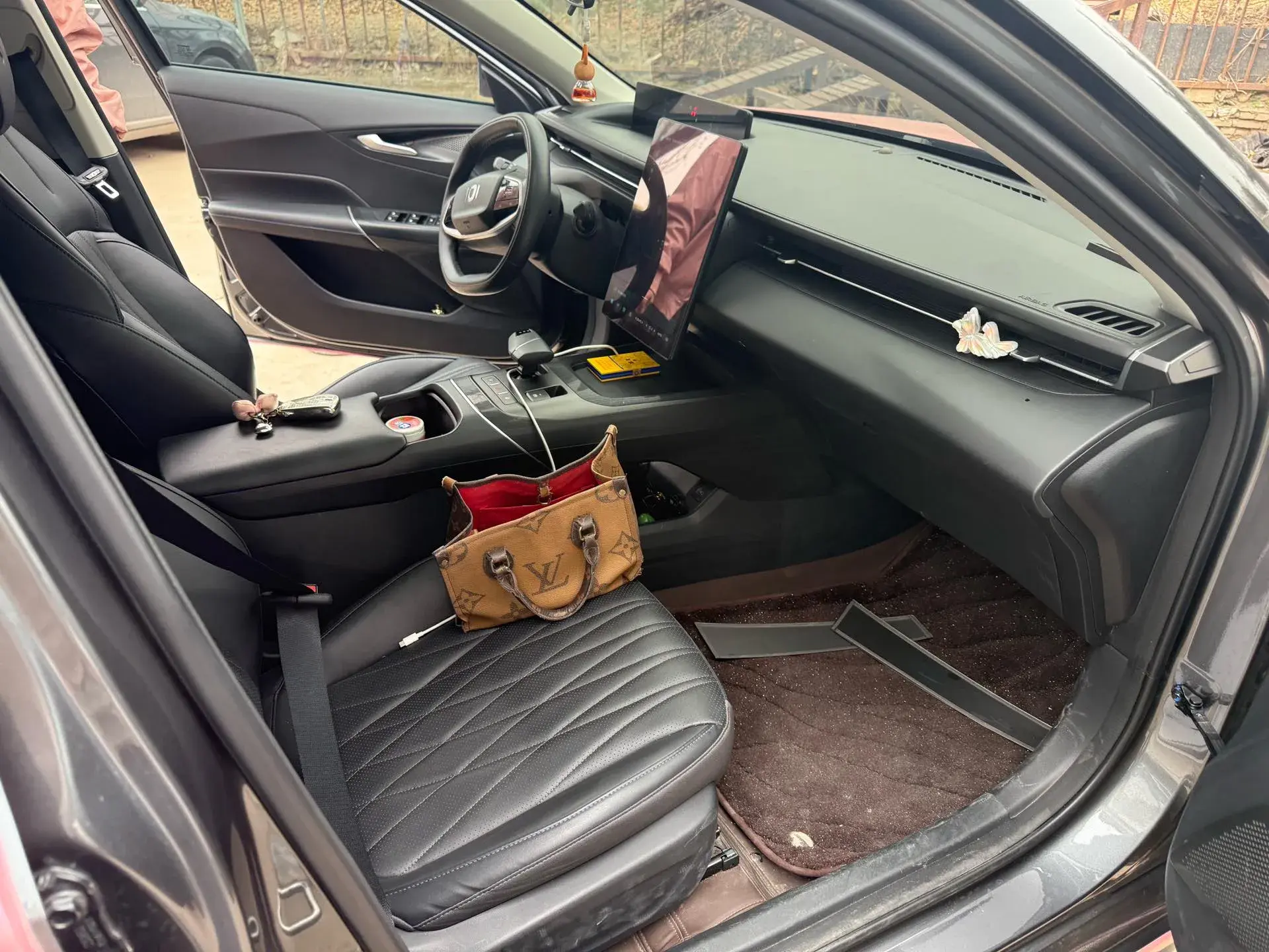 2024 CHANGAN QIYUAN thumbnail 3