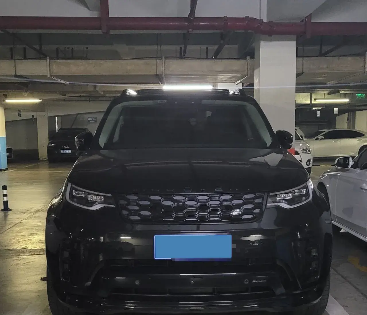 2023 LAND ROVER thumbnail 3