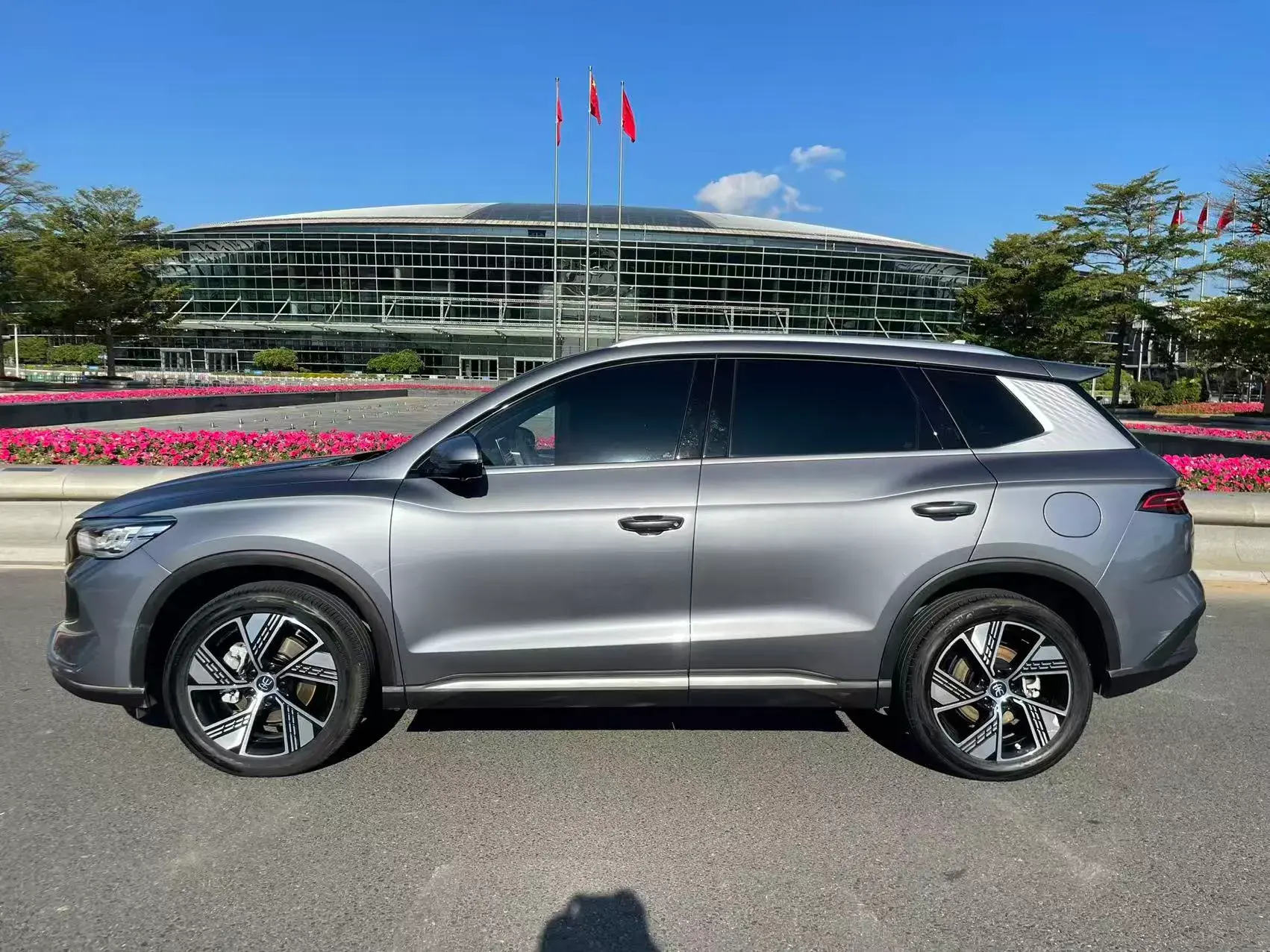 2024 BYD SONG thumbnail 4