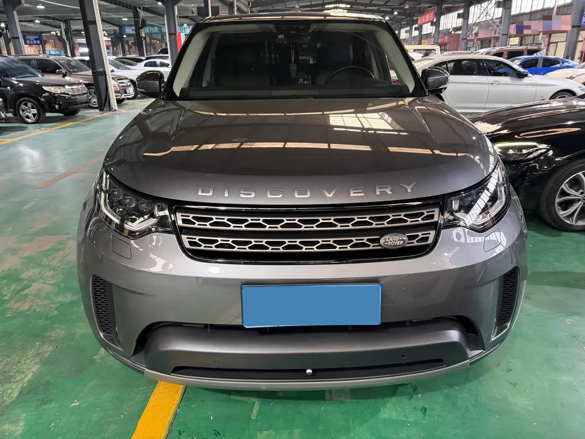 2017 LAND ROVER thumbnail 3