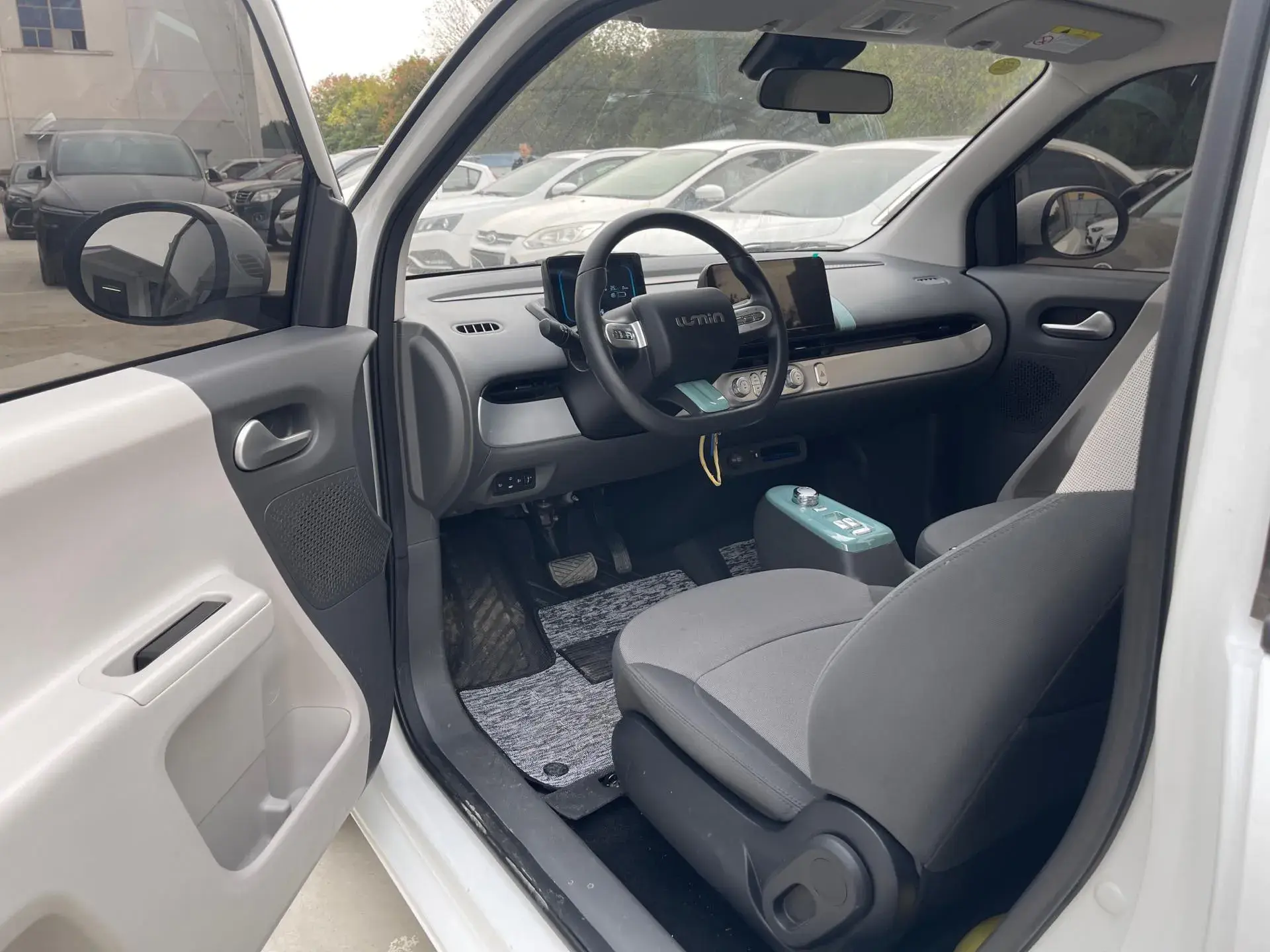 2023 CHANGAN QIYUAN thumbnail 3