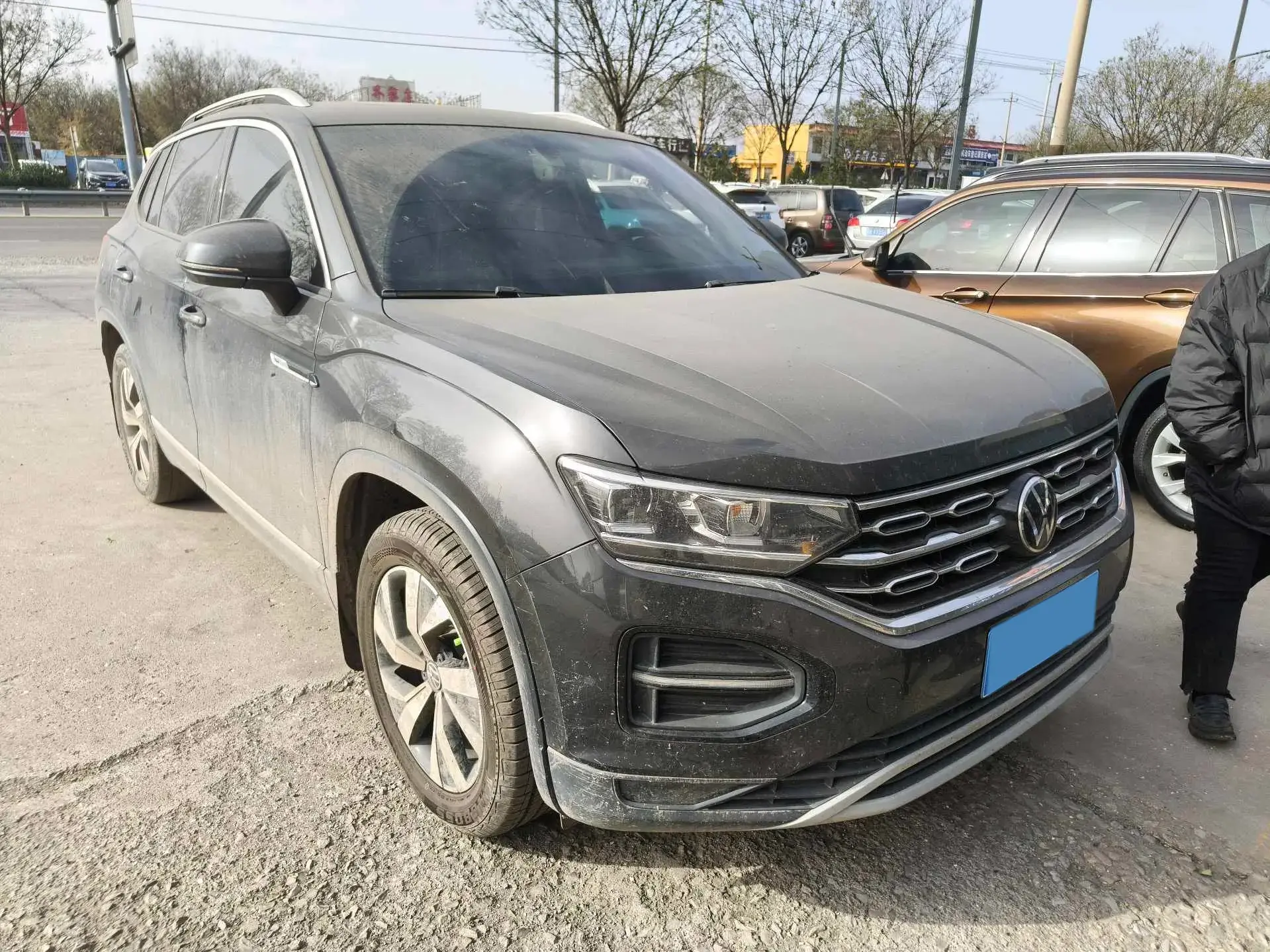 2022 VOLKSWAGEN TAYRON thumbnail 2