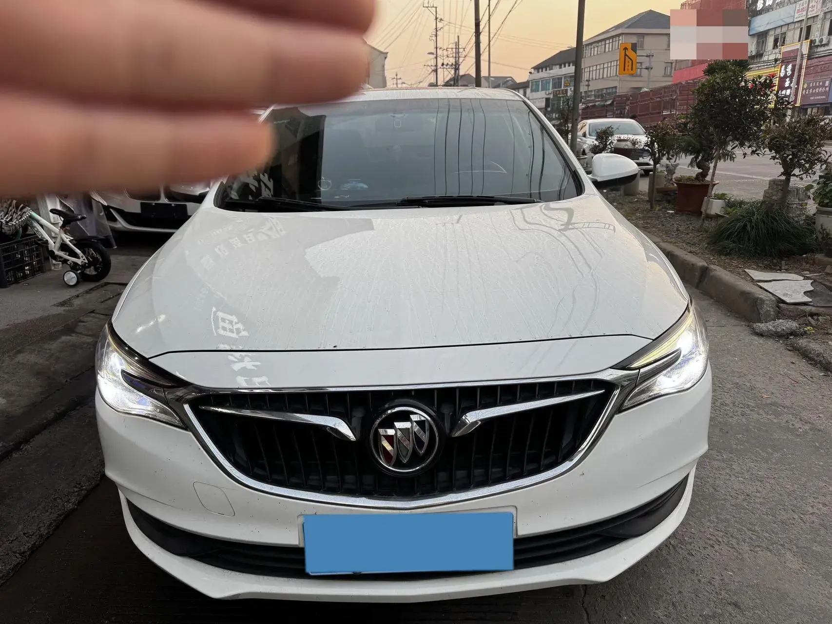 2021 BUICK EXCELLE thumbnail 2