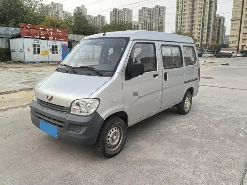 2019 WuLing ZhiGuang 1.2L 82HP L4 5MT