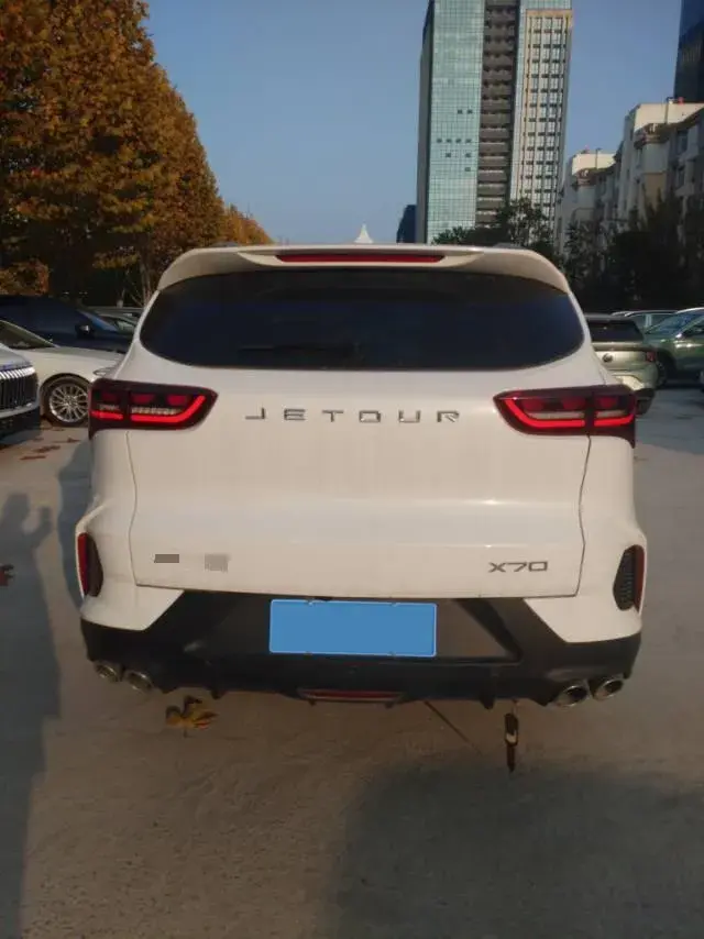 2024 JETOUR X70 thumbnail 4