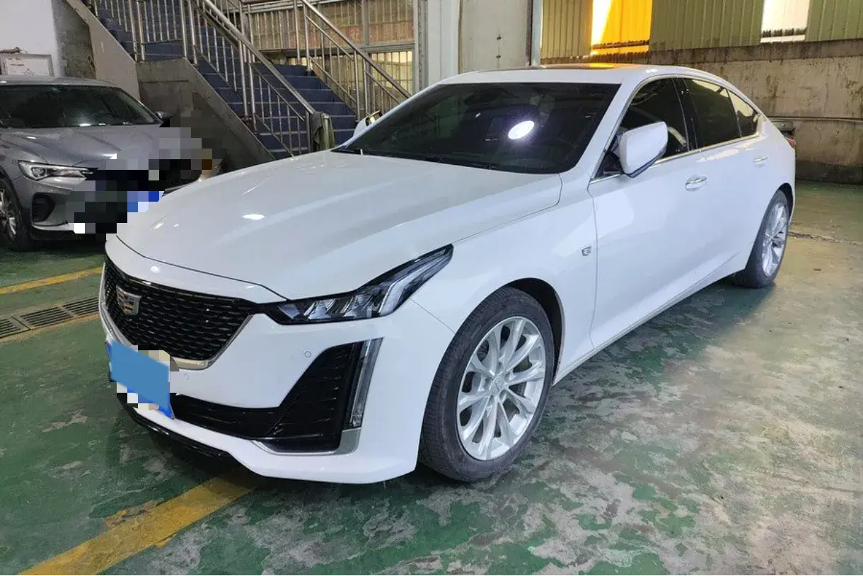 2021 CADILLAC CT5 view 1