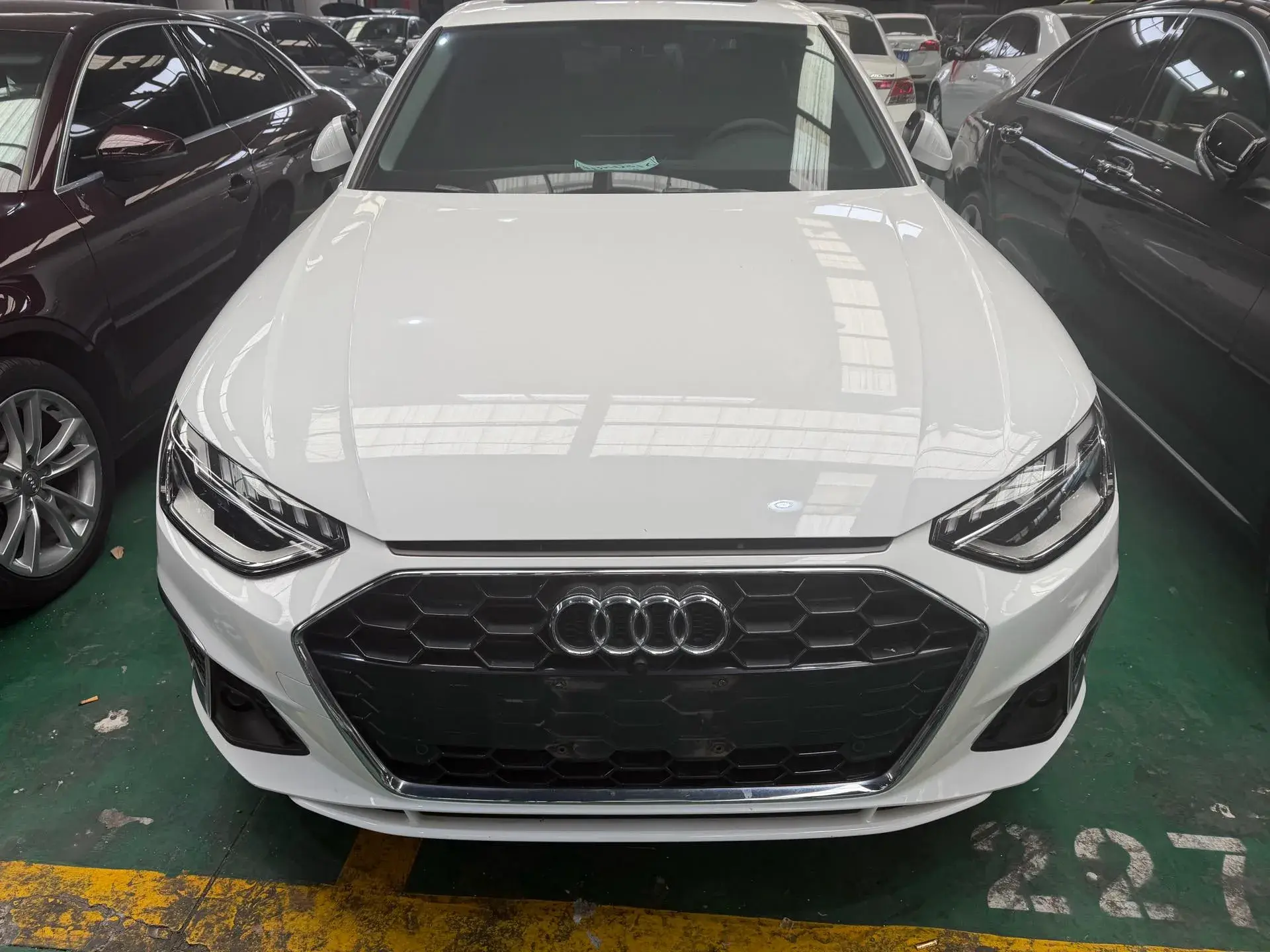 2022 AUDI A4L thumbnail 2