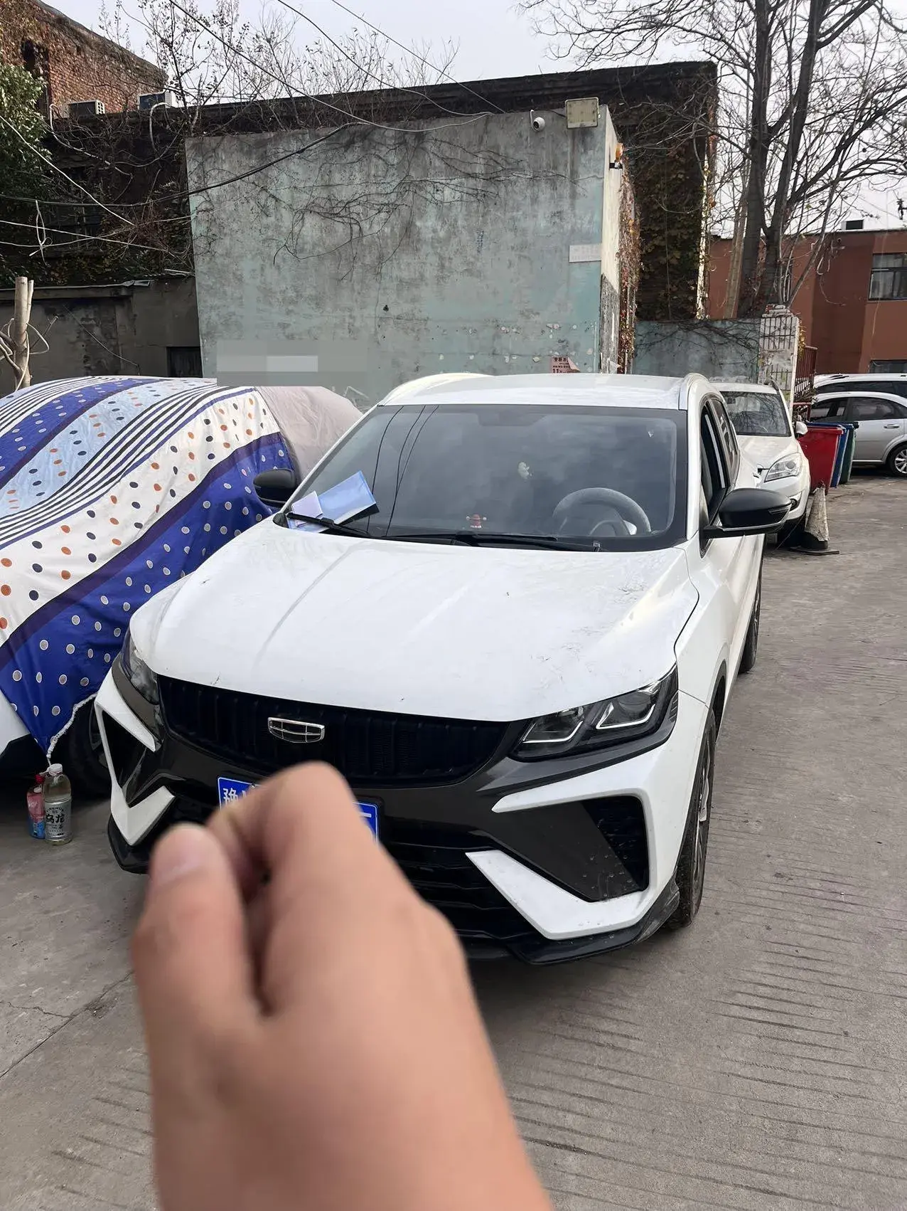 2023 GEELY COOLRAY view 1