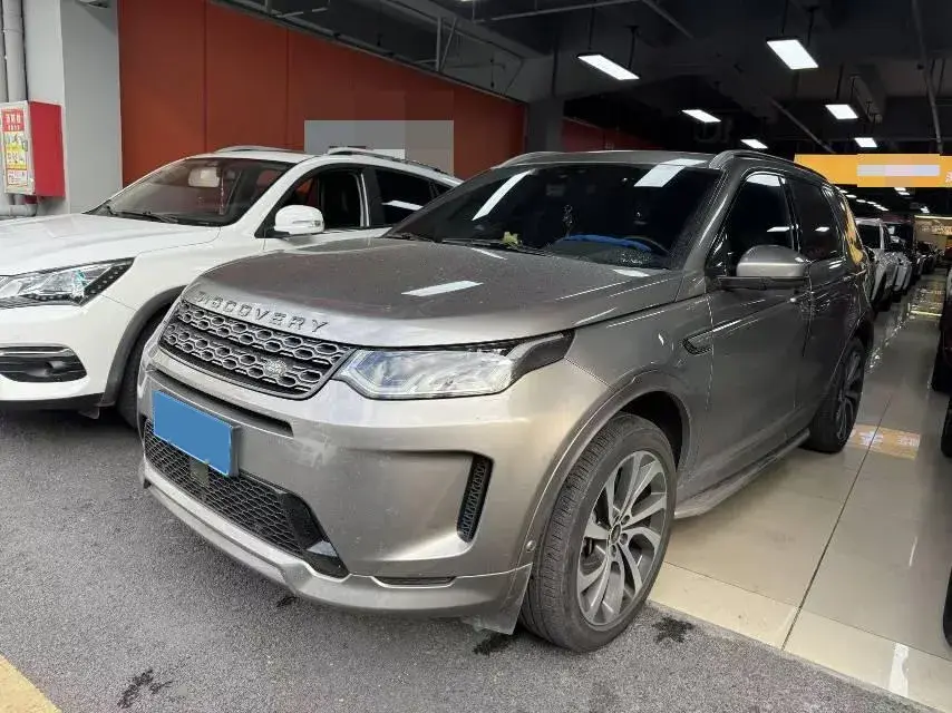 2021 LAND ROVER view 1