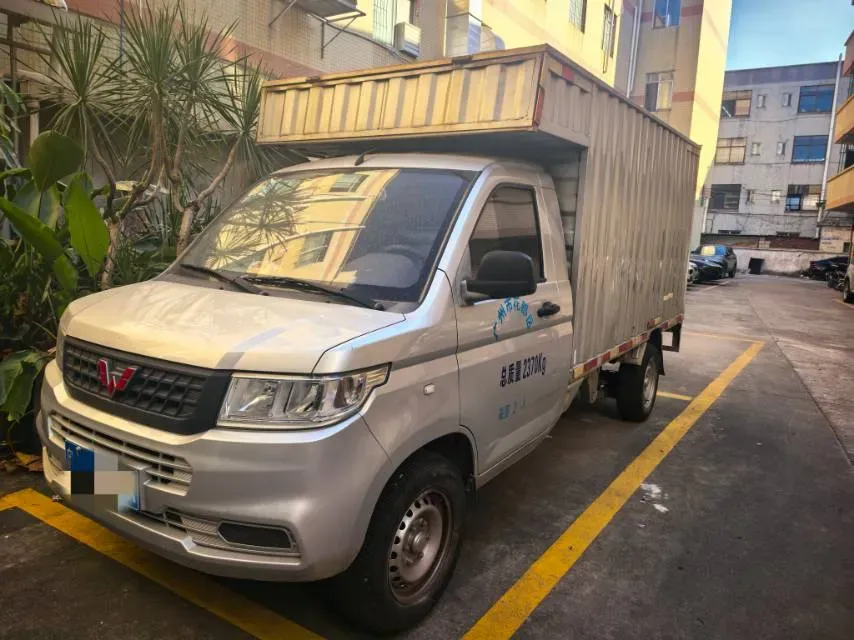 2019 WuLing RongGuang New Truck 1.5L 107HP L4 5MT,autocango,china used car exporter,china ev exporter,chinese used car exporter,chinese used ev exporter