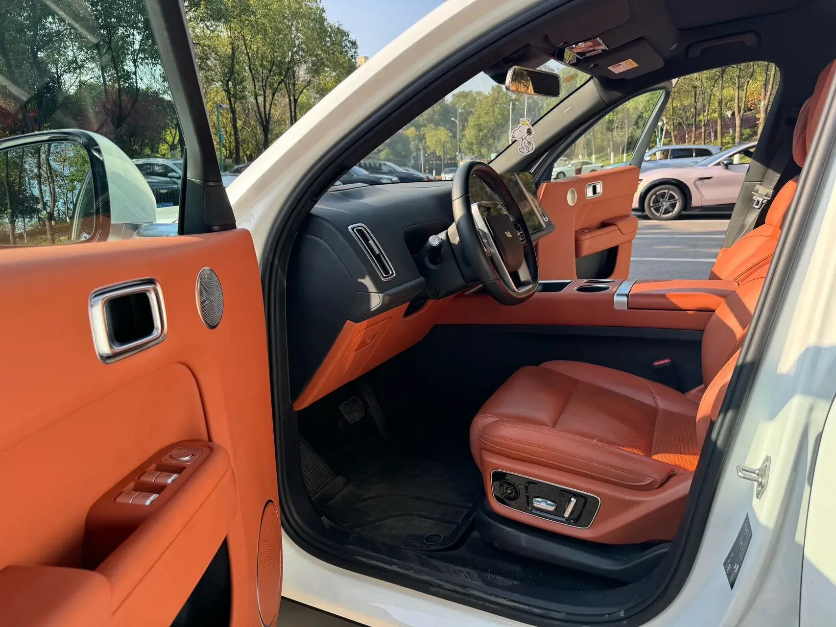 2023 LI L7 thumbnail 4