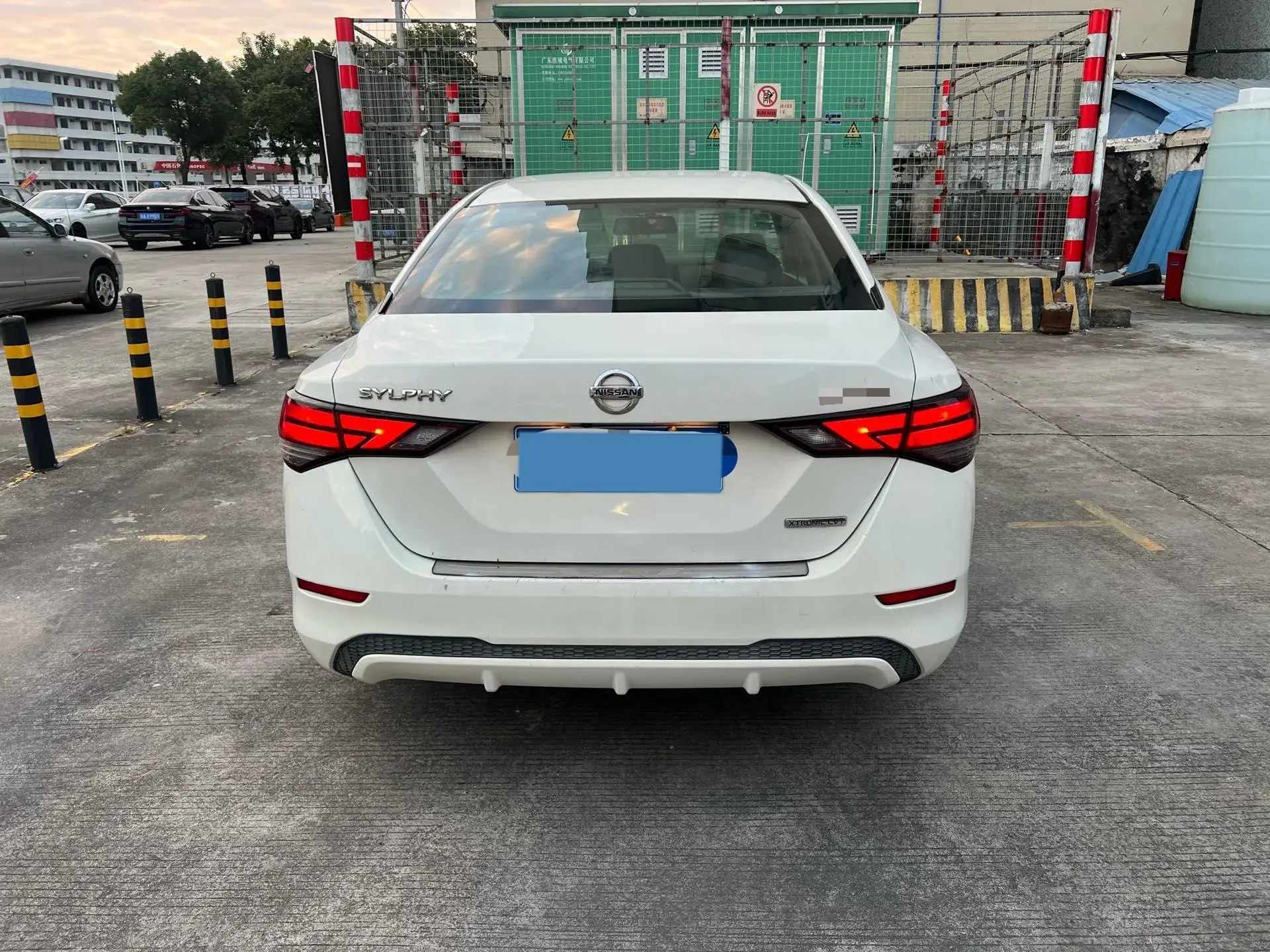 2020 NISSAN SYLPHY thumbnail 4