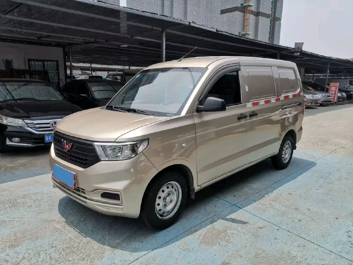 2019 WuLing HongGuang V 1.5L 105HP L4 5MT