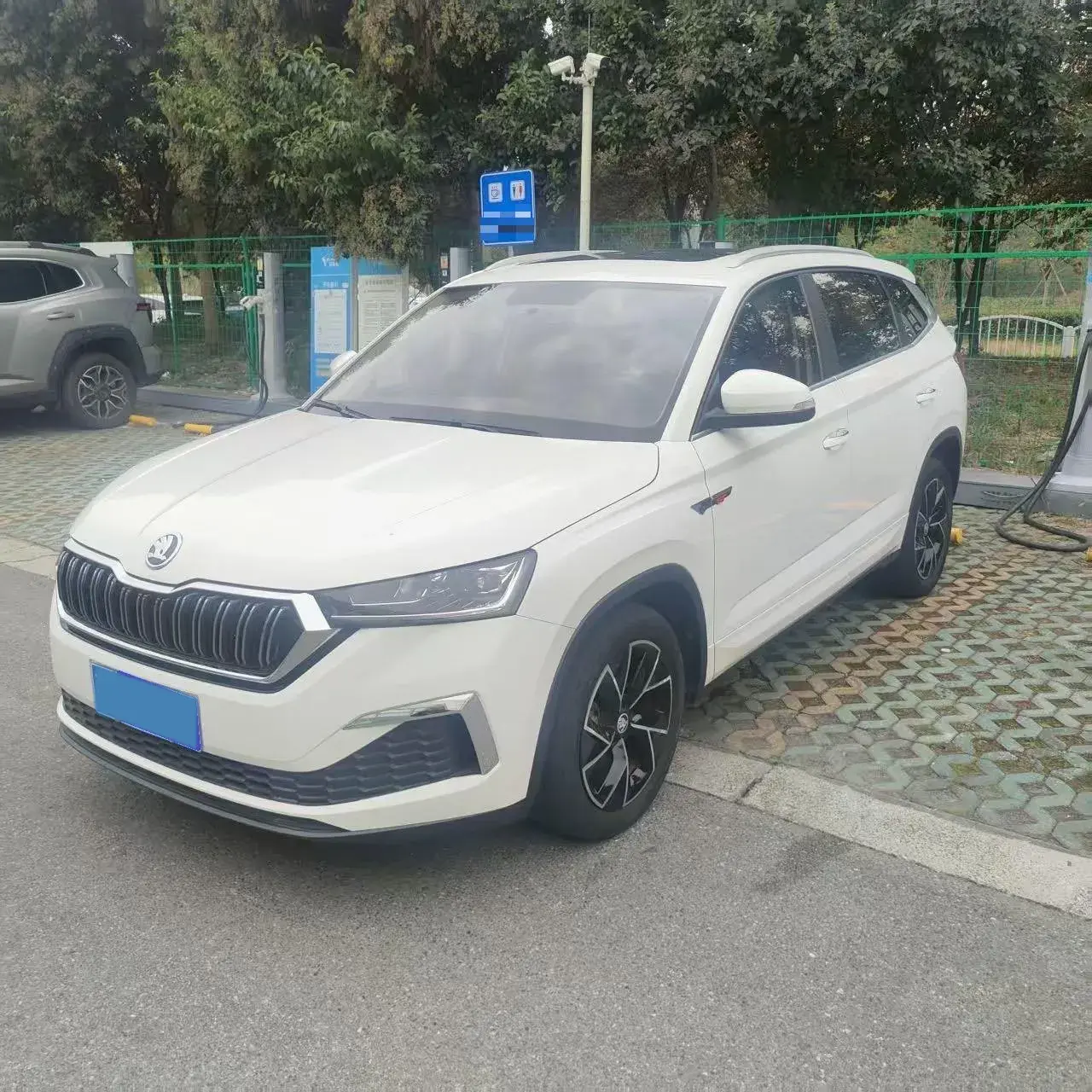 2020 SKODA KAMIQ view 1
